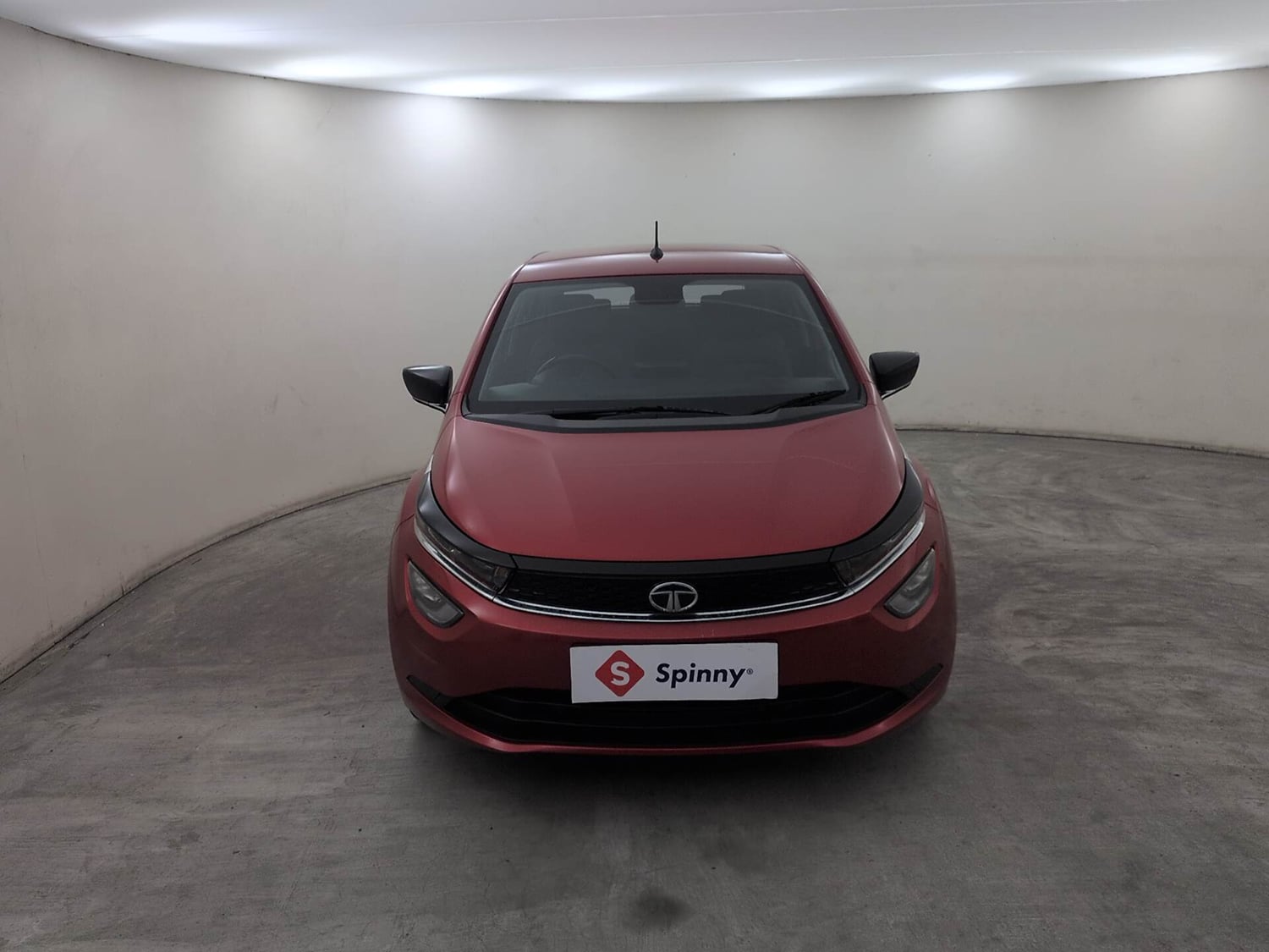 Used 2020 Tata Altroz XZ Petrol Petrol Manual exterior FRONT VIEW