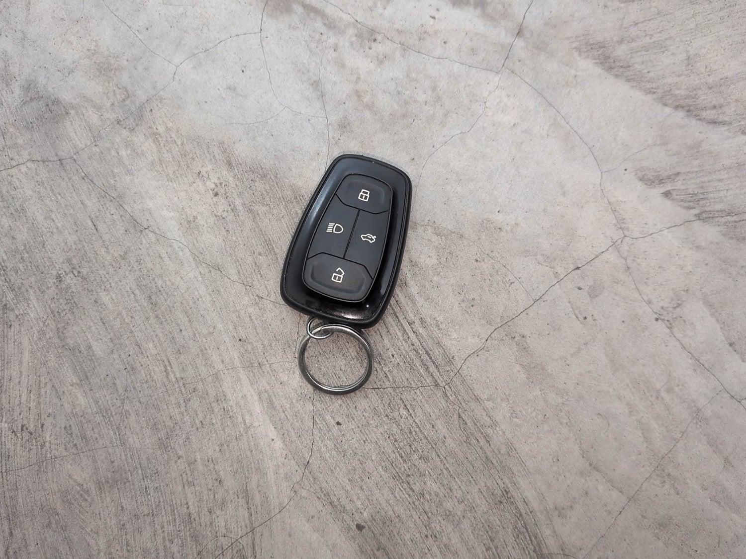 Used 2020 Tata Altroz XZ Petrol Petrol Manual extra CAR KEY VIEW