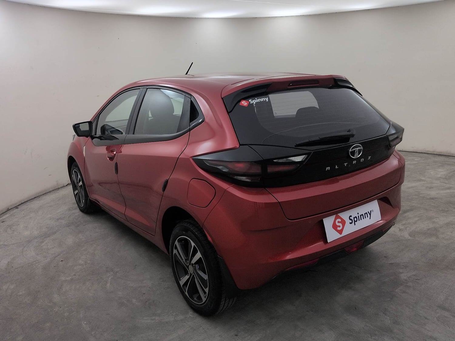 Used 2020 Tata Altroz XZ Petrol Petrol Manual exterior LEFT REAR CORNER VIEW