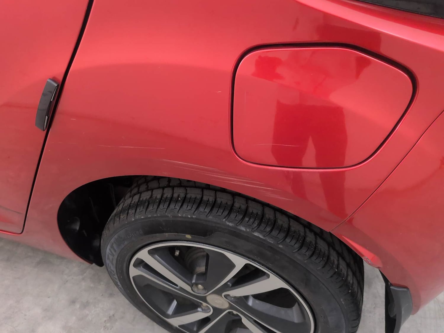 Used 2020 Tata Altroz XZ Petrol Petrol Manual dents MINOR SCRATCH