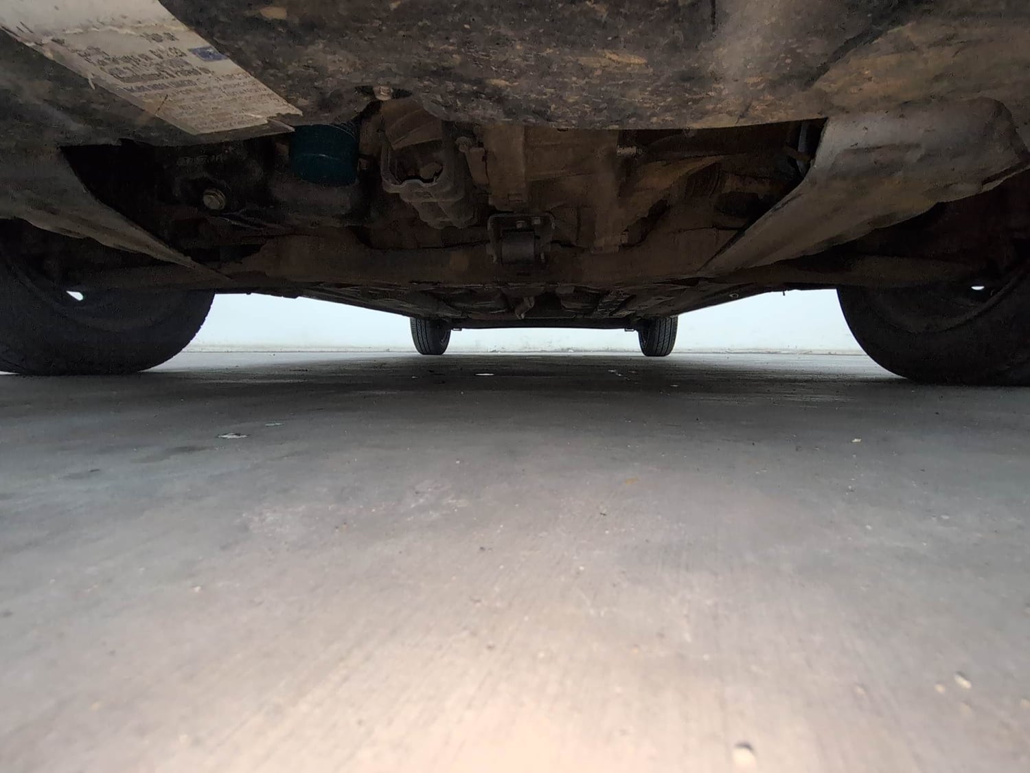 Used 2018 Hyundai Grand i10 Magna 1.2 Kappa VTVT Petrol Manual extra FRONT LEFT UNDERBODY VIEW