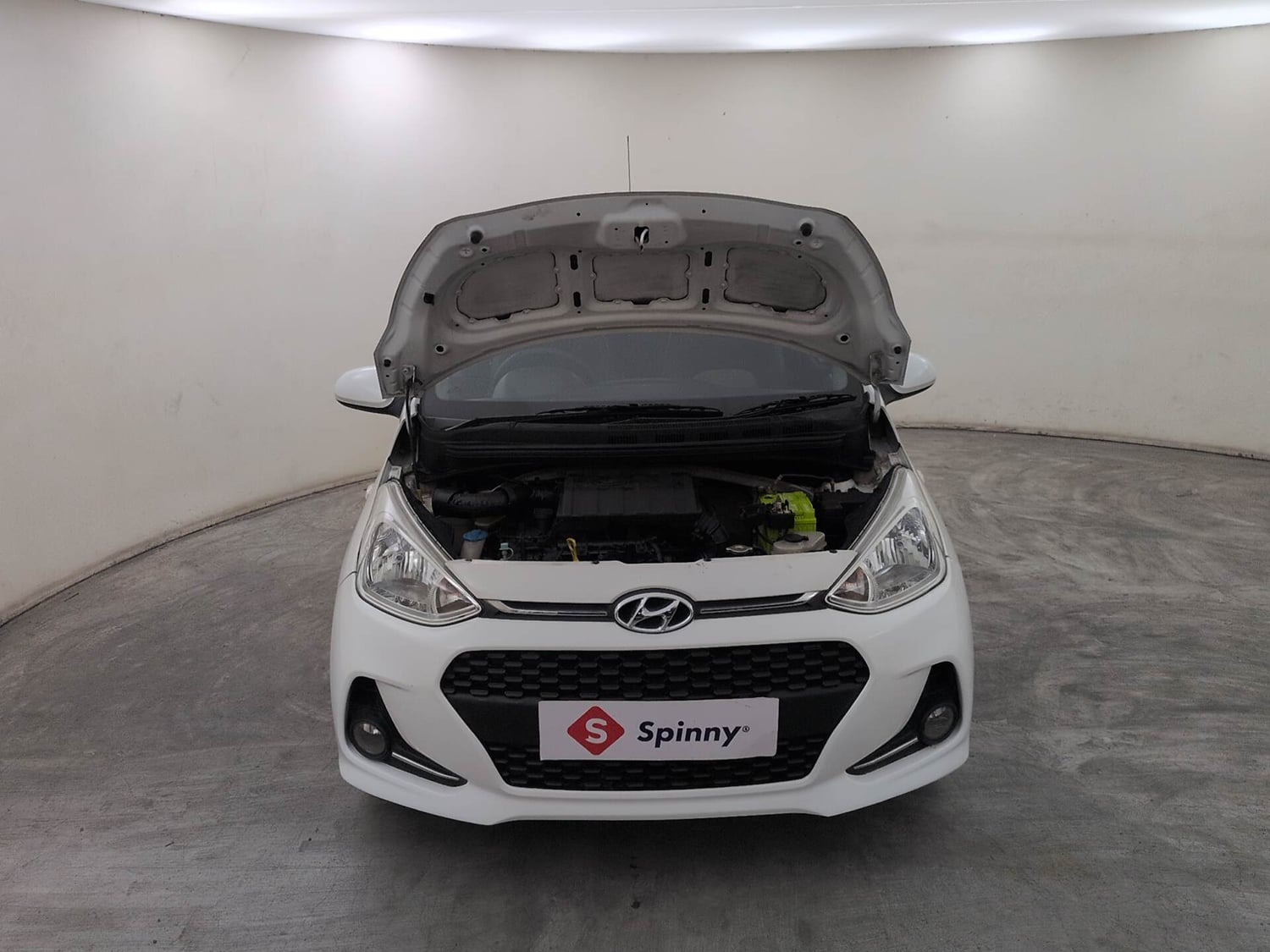 Used 2018 Hyundai Grand i10 Magna 1.2 Kappa VTVT Petrol Manual engine ENGINE & BONNET OPEN FRONT VIEW