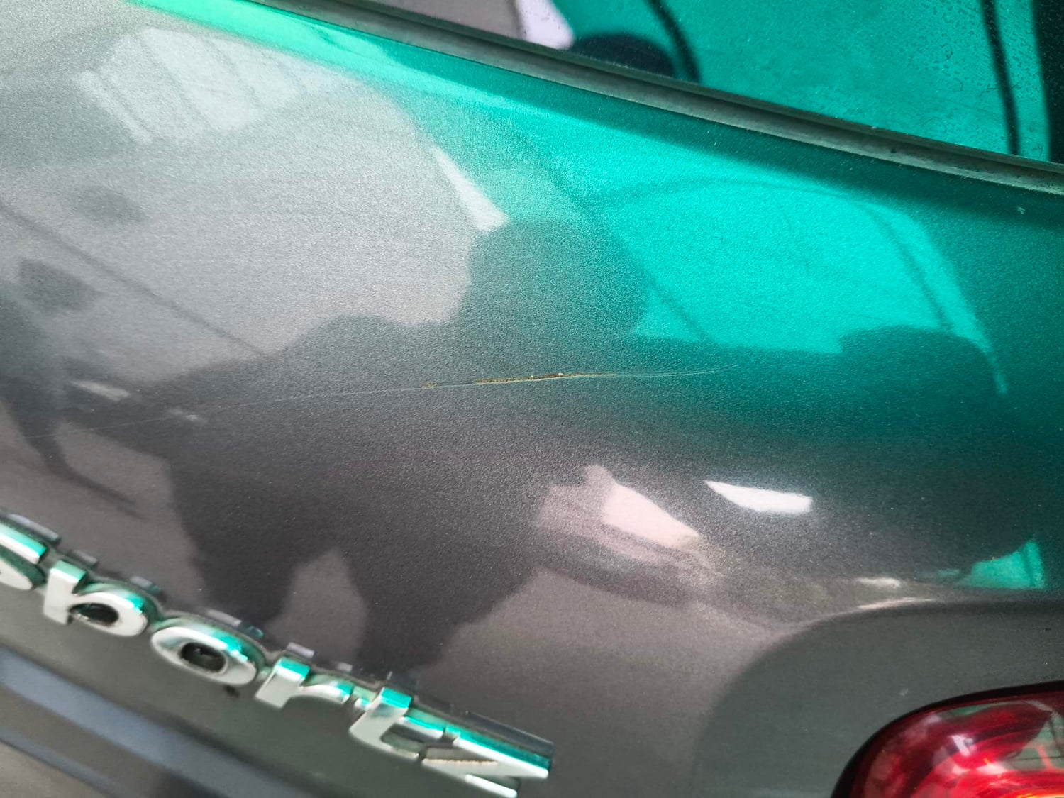 Used 2019 Hyundai Grand i10 Sportz AT 1.2 Kappa VTVT Petrol Automatic dents MINOR SCRATCH