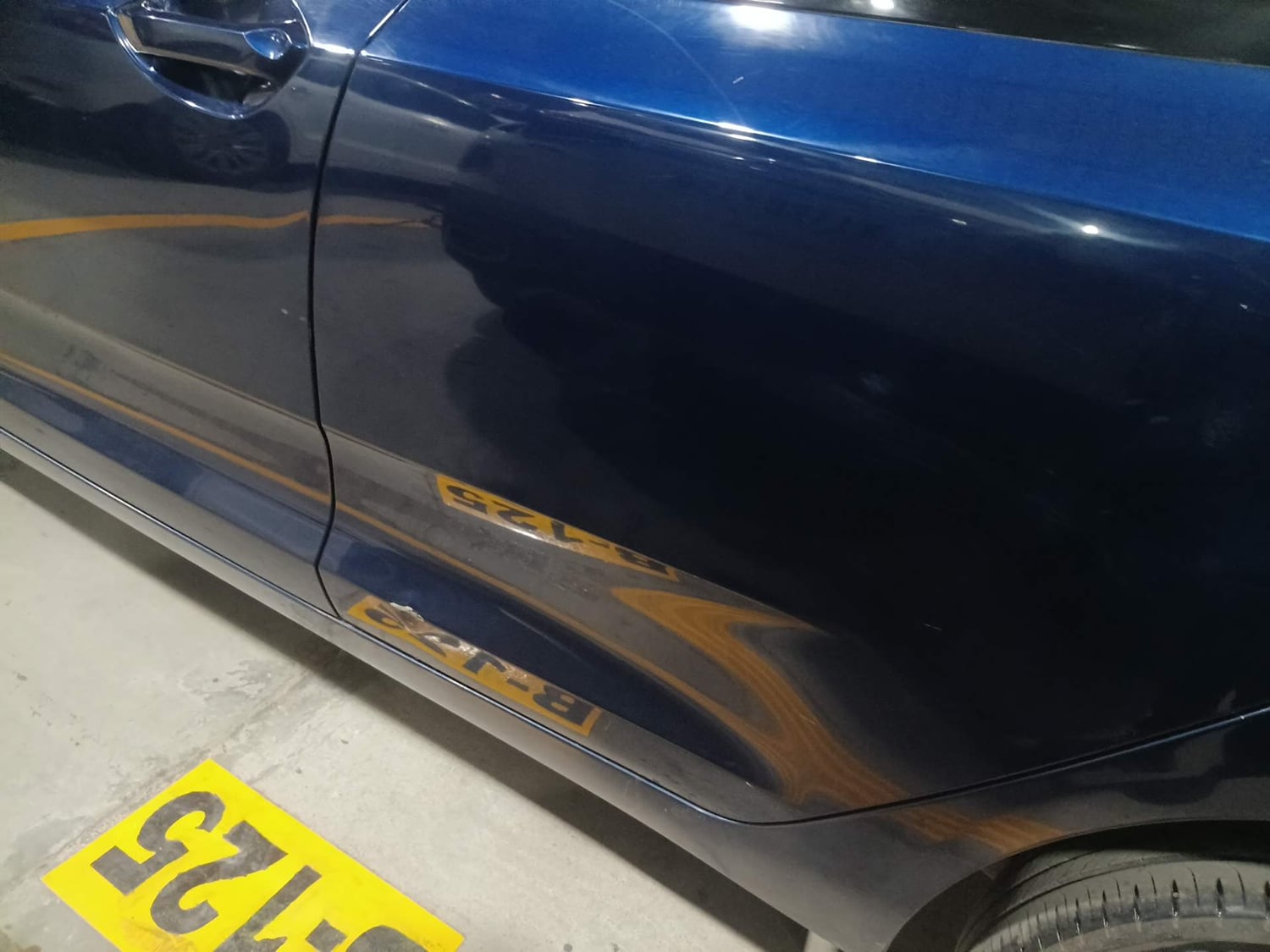 Used 2024 Tata Altroz XTA Petrol Petrol Automatic dents MINOR DENT