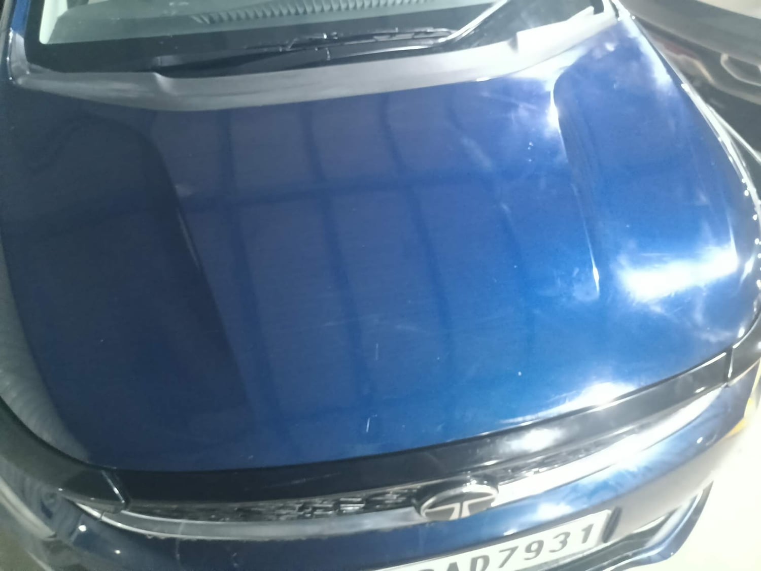 Used 2024 Tata Altroz XTA Petrol Petrol Automatic dents MINOR DENT