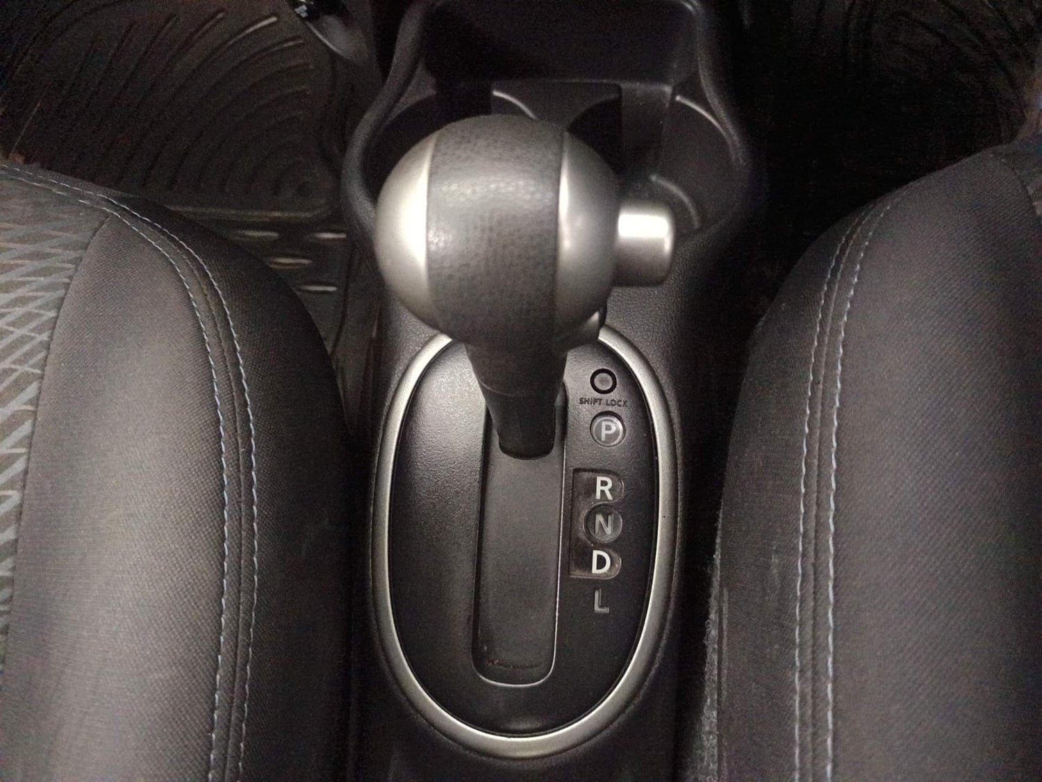 Used 2020 Nissan Micra XV CVT Petrol Automatic interior GEAR  KNOB VIEW