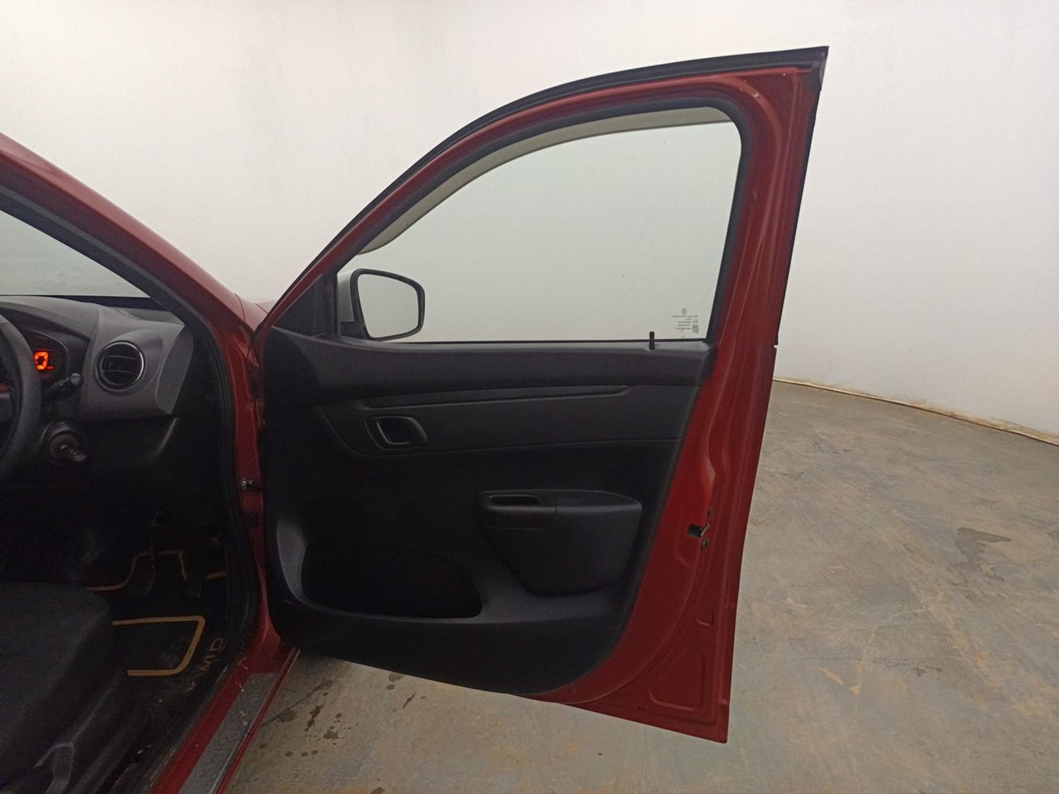 Used 2017 Renault Kwid 1.0 RXT AMT Opt Petrol Automatic interior RIGHT FRONT DOOR OPEN VIEW