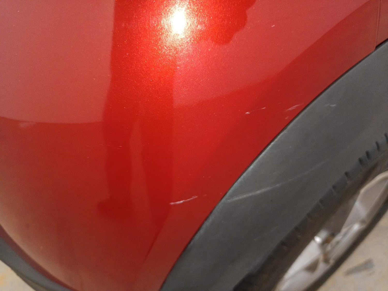 Used 2017 Renault Kwid 1.0 RXT AMT Opt Petrol Automatic dents MINOR SCRATCH
