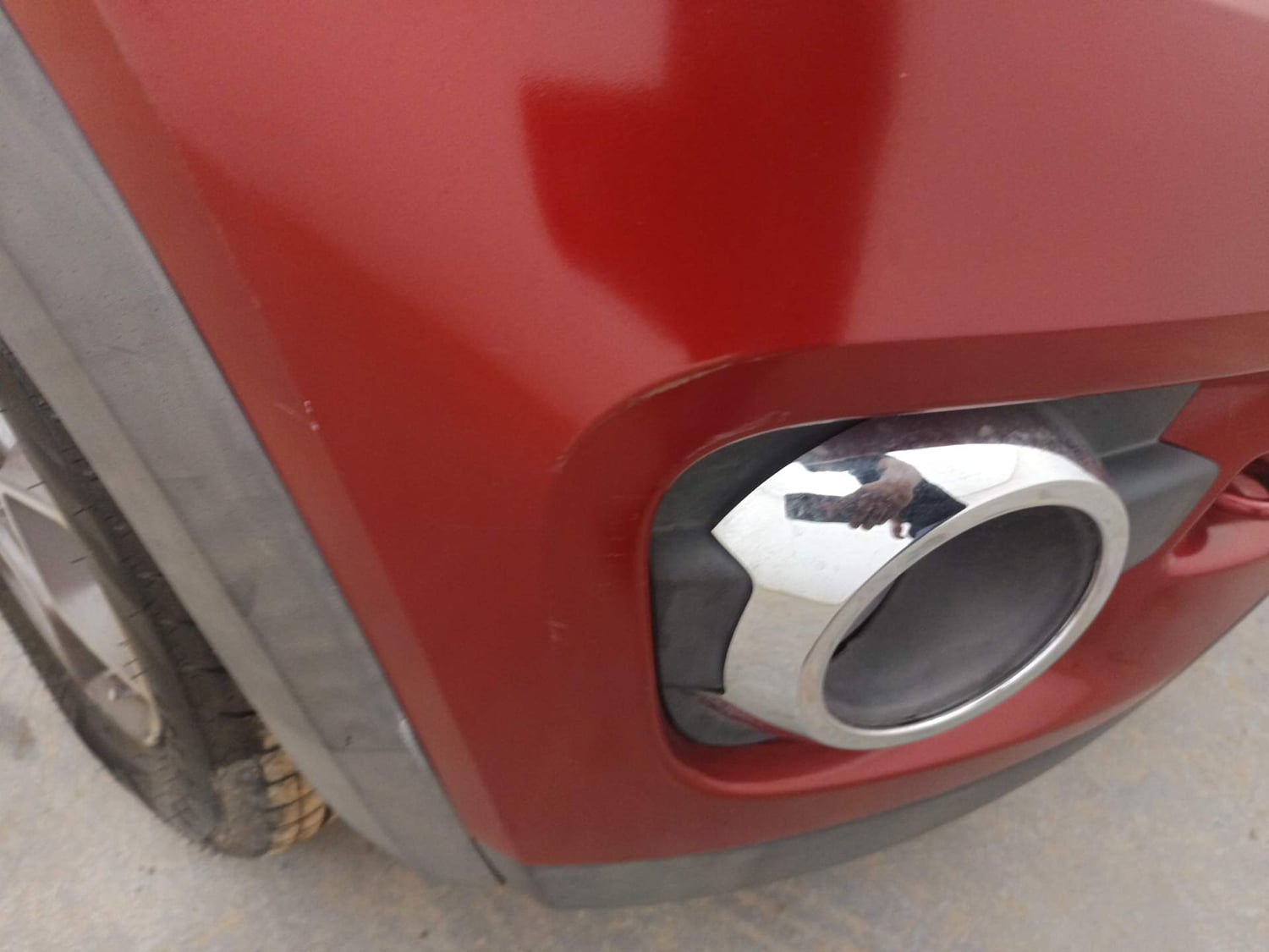 Used 2017 Renault Kwid 1.0 RXT AMT Opt Petrol Automatic dents MINOR SCRATCH