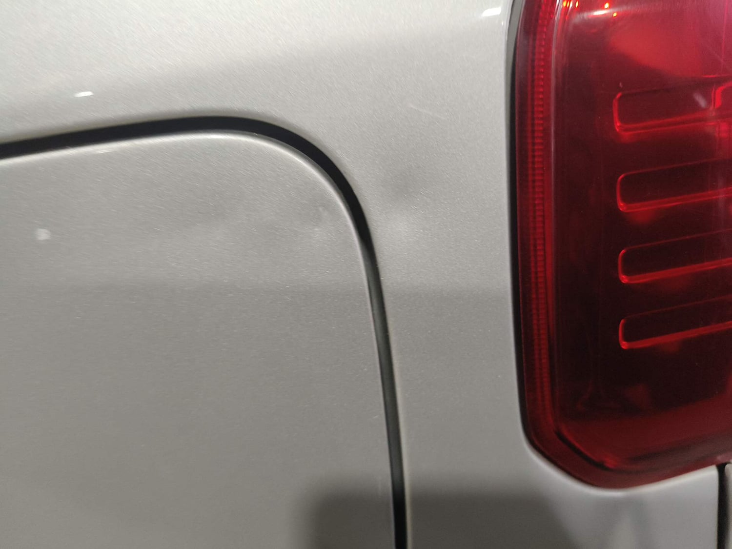 Used 2024 Maruti Suzuki Wagon R ZXI 1.2 Petrol Manual dents MINOR DENT