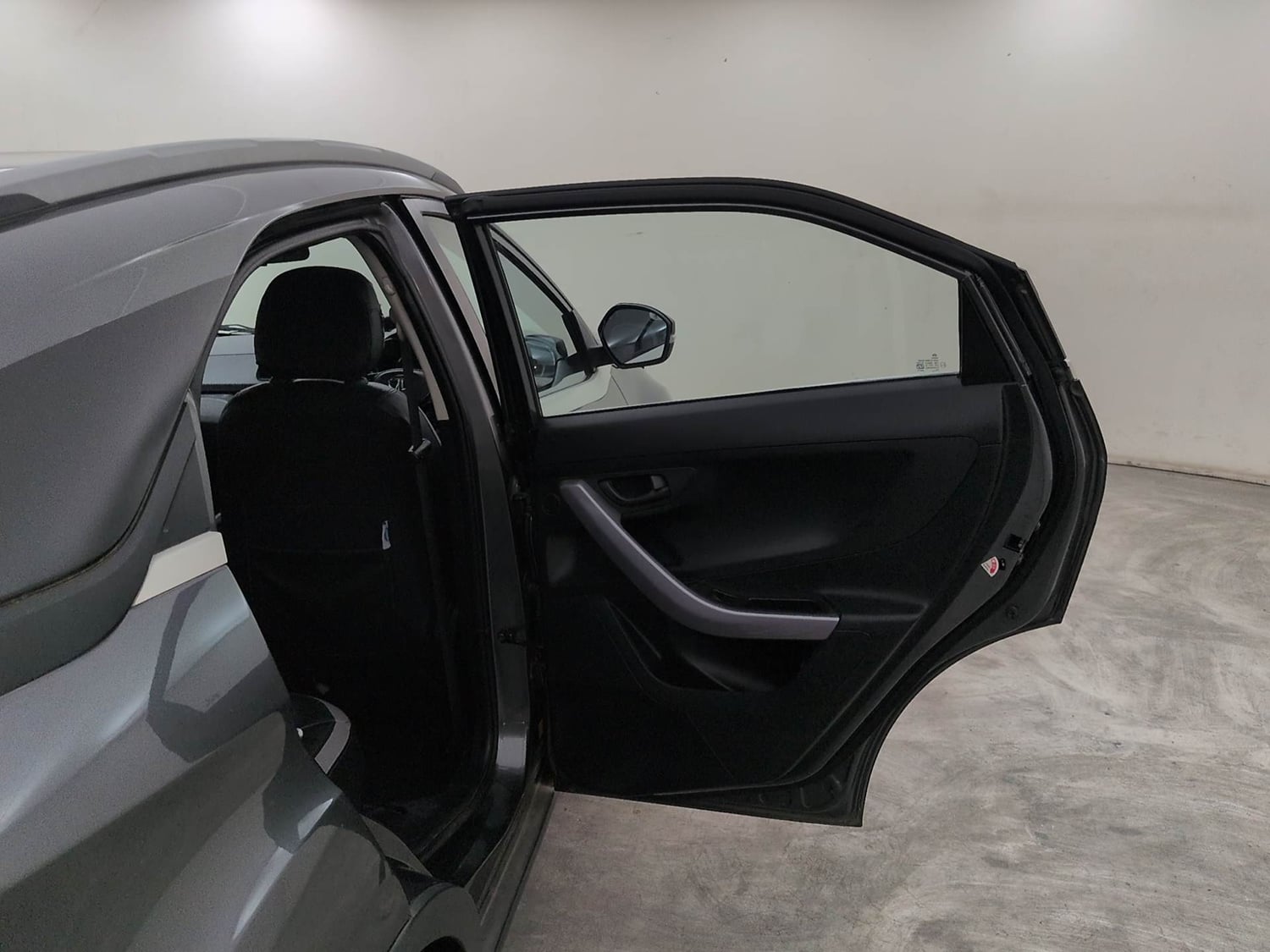 Used 2021 Tata Nexon XM (S) Diesel Diesel Manual interior RIGHT REAR DOOR OPEN VIEW