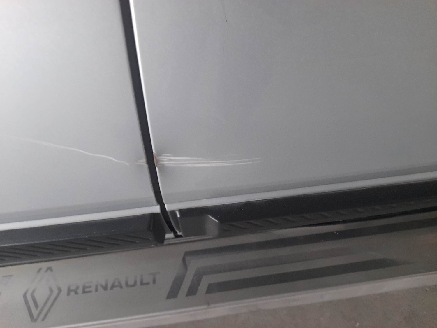 Used 2026 Renault Kiger Emotion MT Petrol Manual dents MINOR SCRATCH