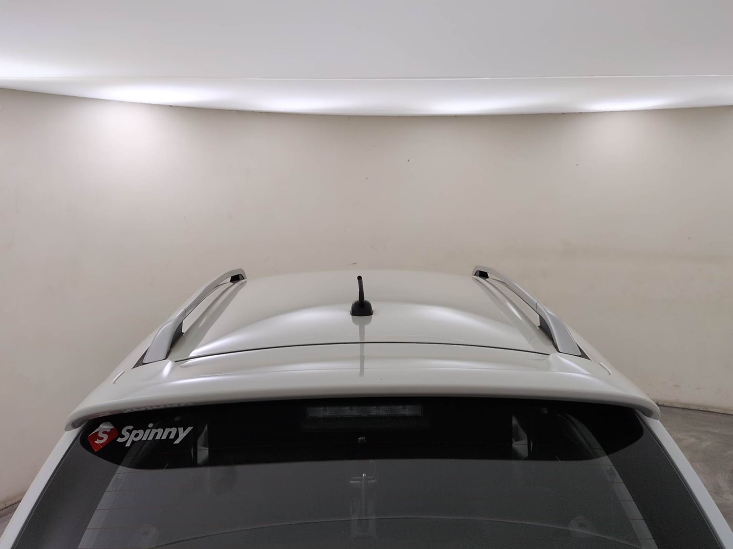 Used 2024 Maruti Suzuki Ignis Zeta 1.2 MT Petrol Manual exterior EXTERIOR ROOF VIEW