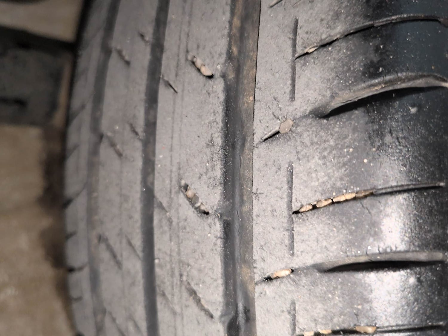 Used 2024 Maruti Suzuki Ignis Zeta 1.2 MT Petrol Manual tyres LEFT REAR TYRE TREAD VIEW