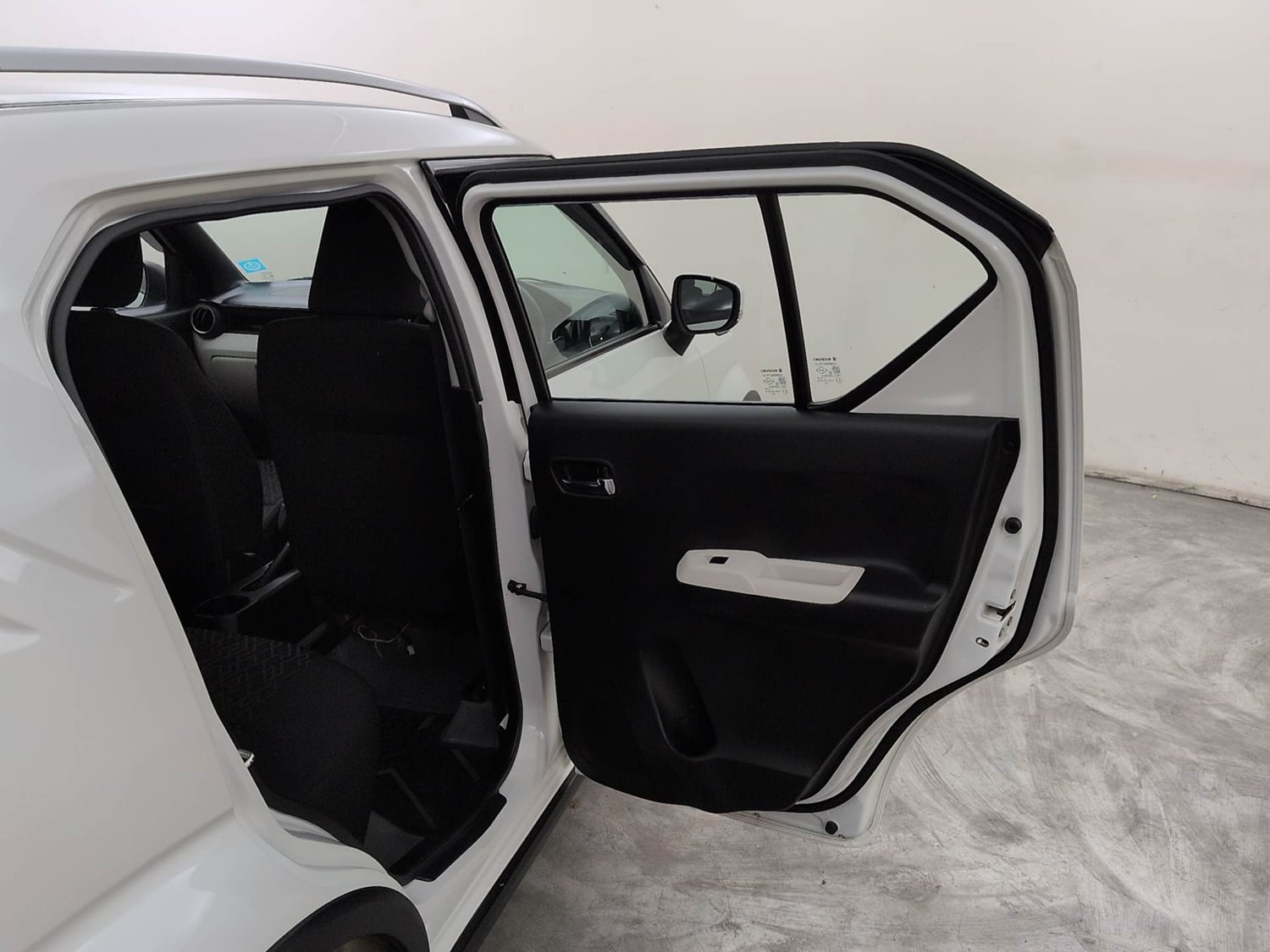 Used 2024 Maruti Suzuki Ignis Zeta 1.2 MT Petrol Manual interior RIGHT REAR DOOR OPEN VIEW