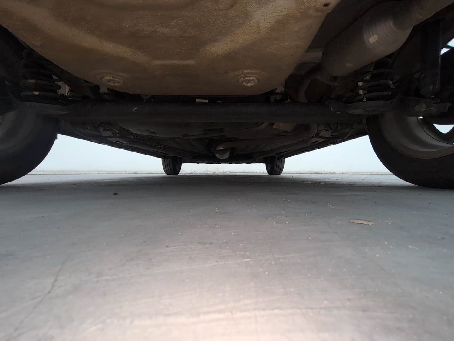 Used 2024 Maruti Suzuki Ignis Zeta 1.2 MT Petrol Manual extra REAR UNDERBODY VIEW (TAKEN FROM REAR)