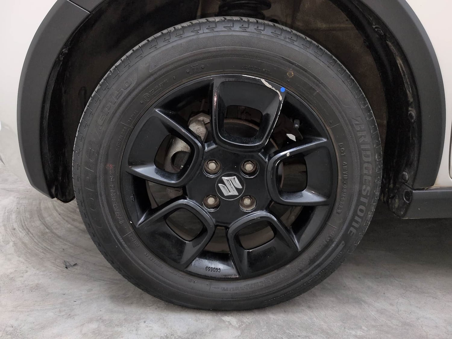 Used 2024 Maruti Suzuki Ignis Zeta 1.2 MT Petrol Manual tyres LEFT FRONT TYRE RIM VIEW