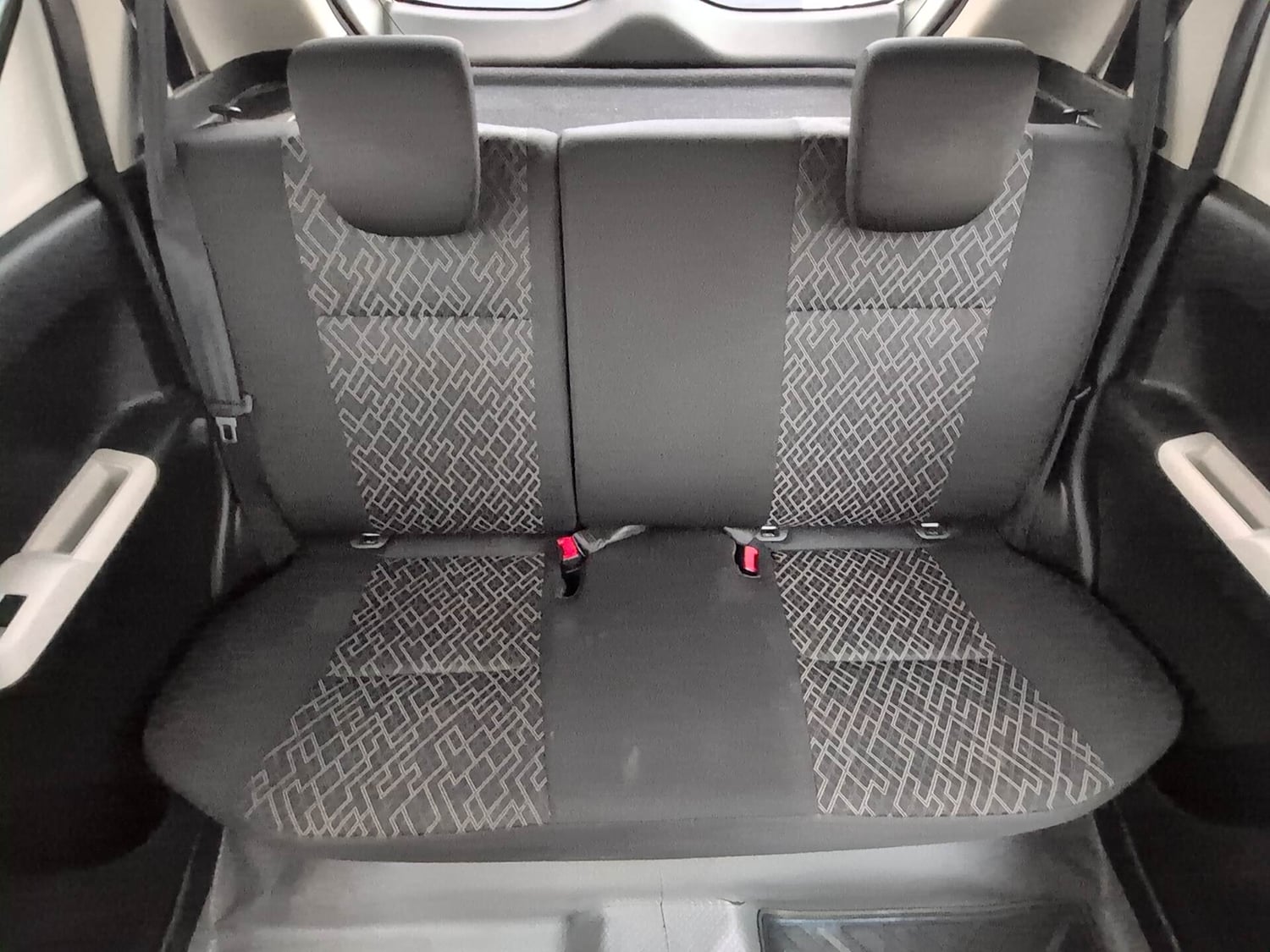 Used 2024 Maruti Suzuki Ignis Zeta 1.2 MT Petrol Manual interior REAR SEAT CONDITION VIEW