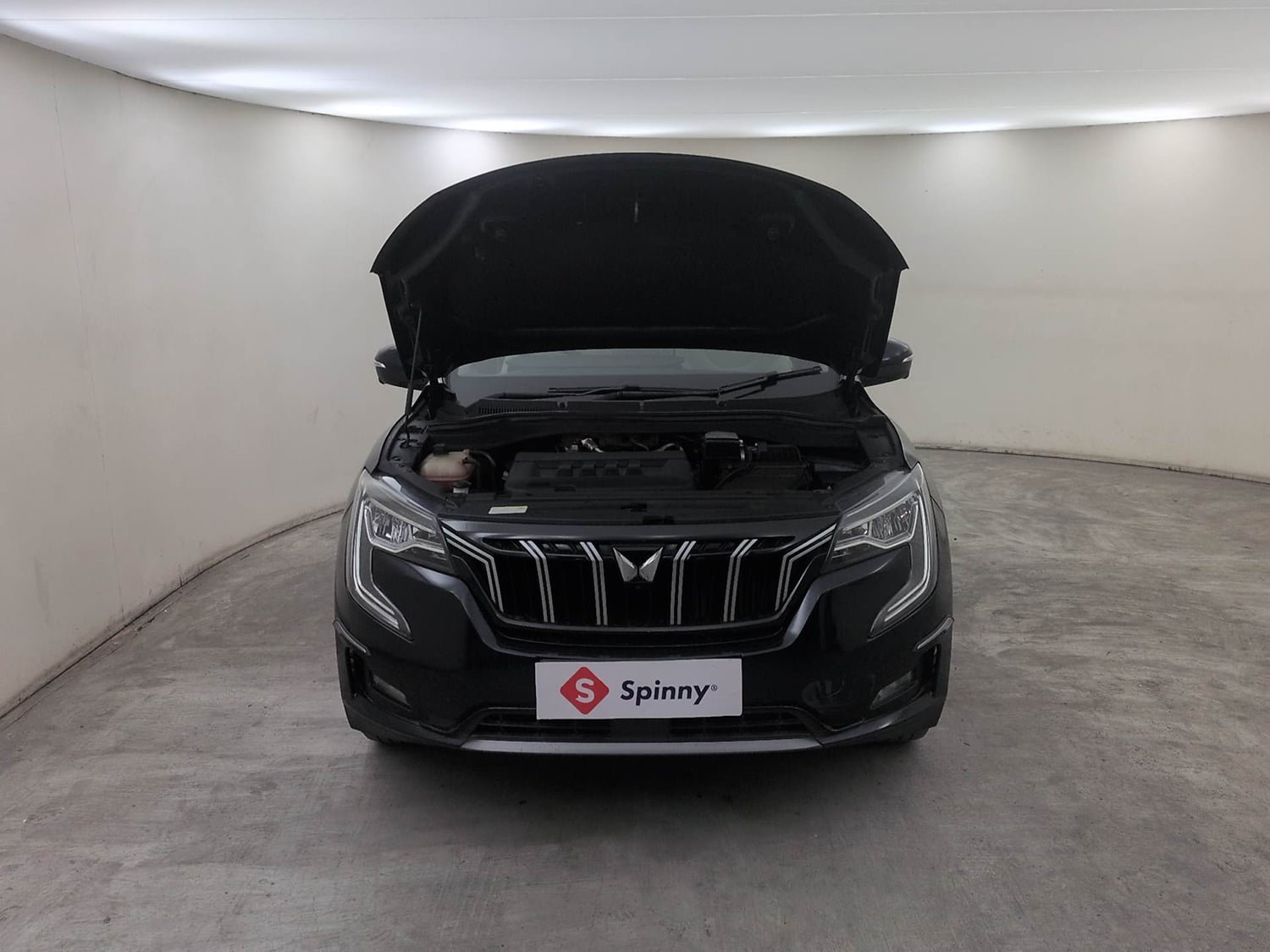 Used 2024 Mahindra XUV700 AX 7 Luxury Pack Diesel AT 7 STR Diesel Automatic engine ENGINE & BONNET OPEN FRONT VIEW