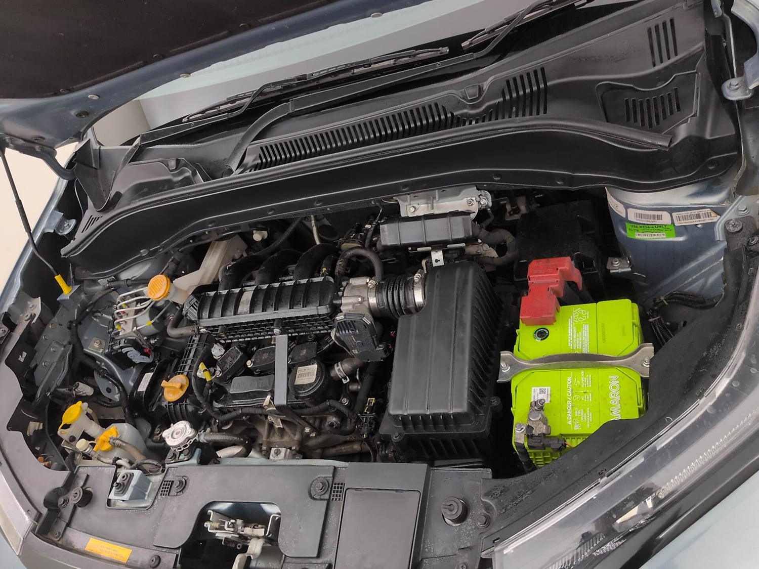 Used 2023 Tata Punch Adventure MT Petrol Manual engine ENGINE LEFT SIDE VIEW