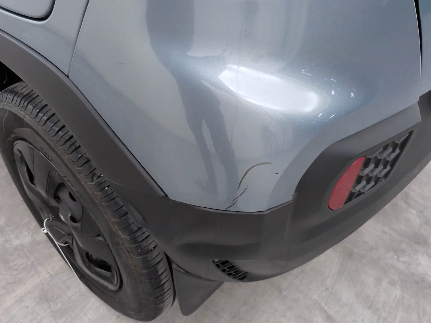 Used 2023 Tata Punch Adventure MT Petrol Manual dents MINOR SCRATCH