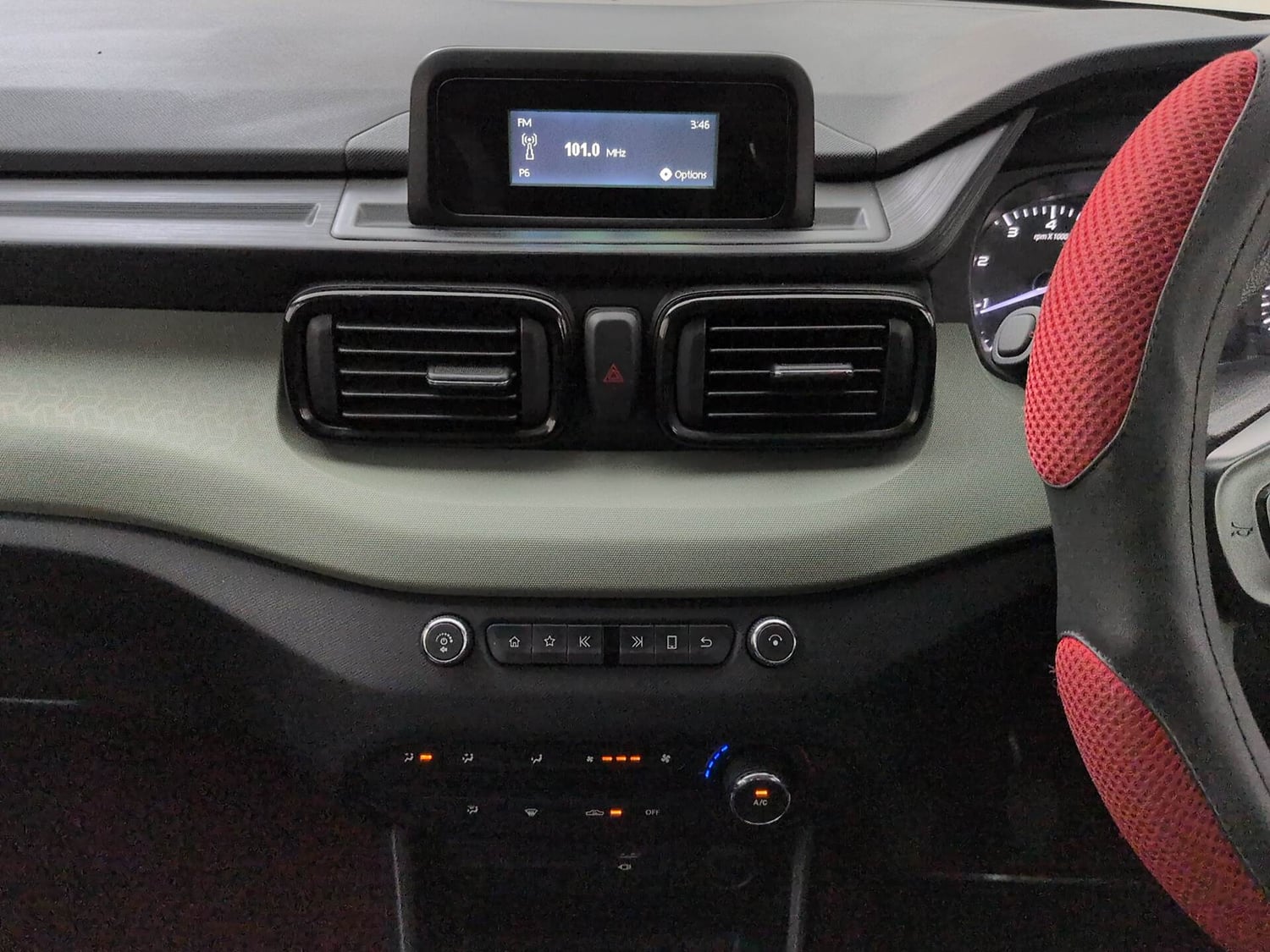 Used 2023 Tata Punch Adventure MT Petrol Manual interior MUSIC SYSTEM & AC CONTROL VIEW