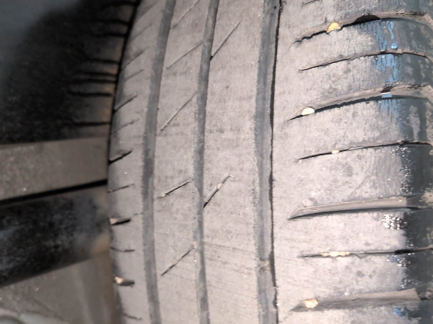 Used 2023 Tata Punch Adventure MT Petrol Manual tyres LEFT REAR TYRE TREAD VIEW