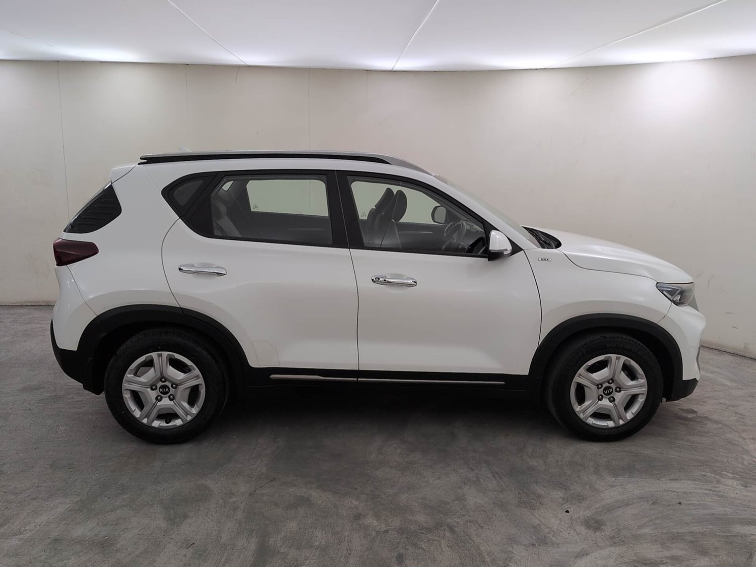 Used 2021 Kia Sonet HTX 1.0 iMT Petrol Manual exterior RIGHT SIDE VIEW
