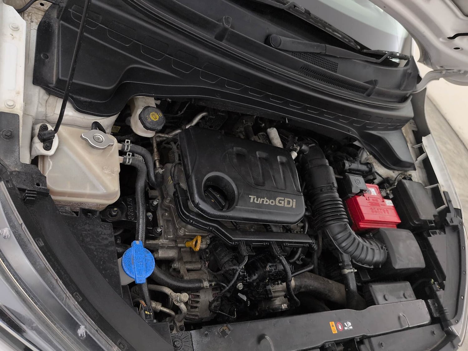 Used 2021 Kia Sonet HTX 1.0 iMT Petrol Manual engine ENGINE RIGHT SIDE VIEW