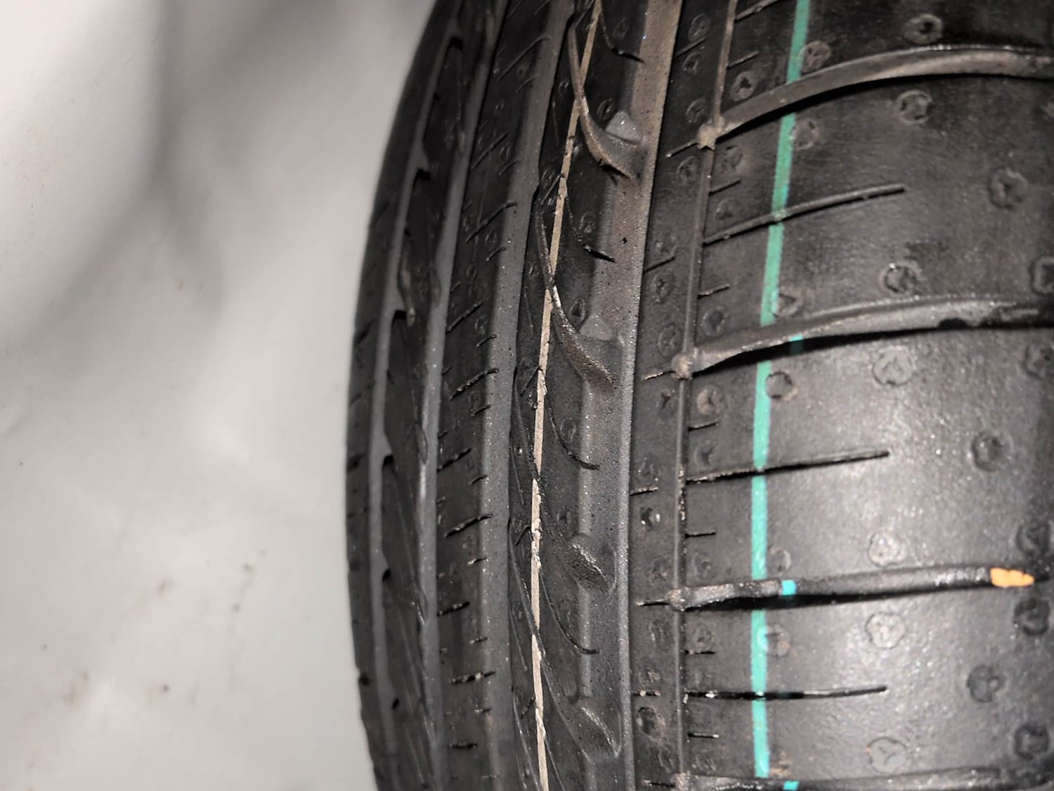 Used 2021 Kia Sonet HTX 1.0 iMT Petrol Manual tyres SPARE TYRE VIEW