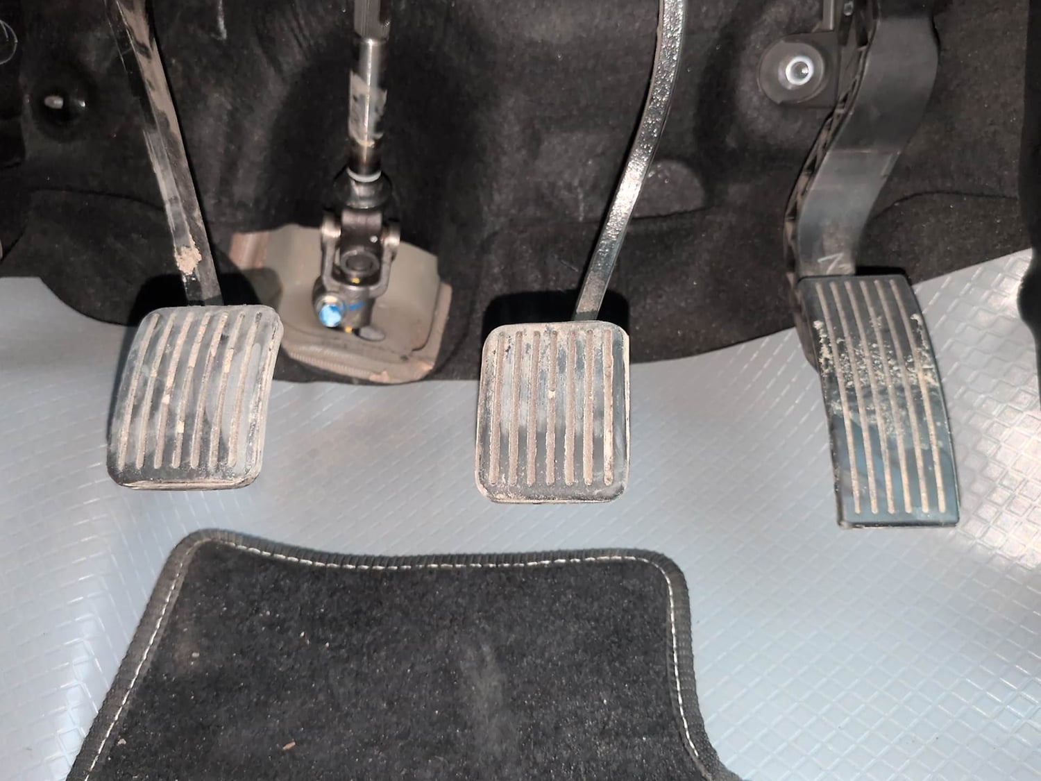Used 2025 Hyundai Exter S 1.2 MT Petrol Manual interior PEDALS VIEW