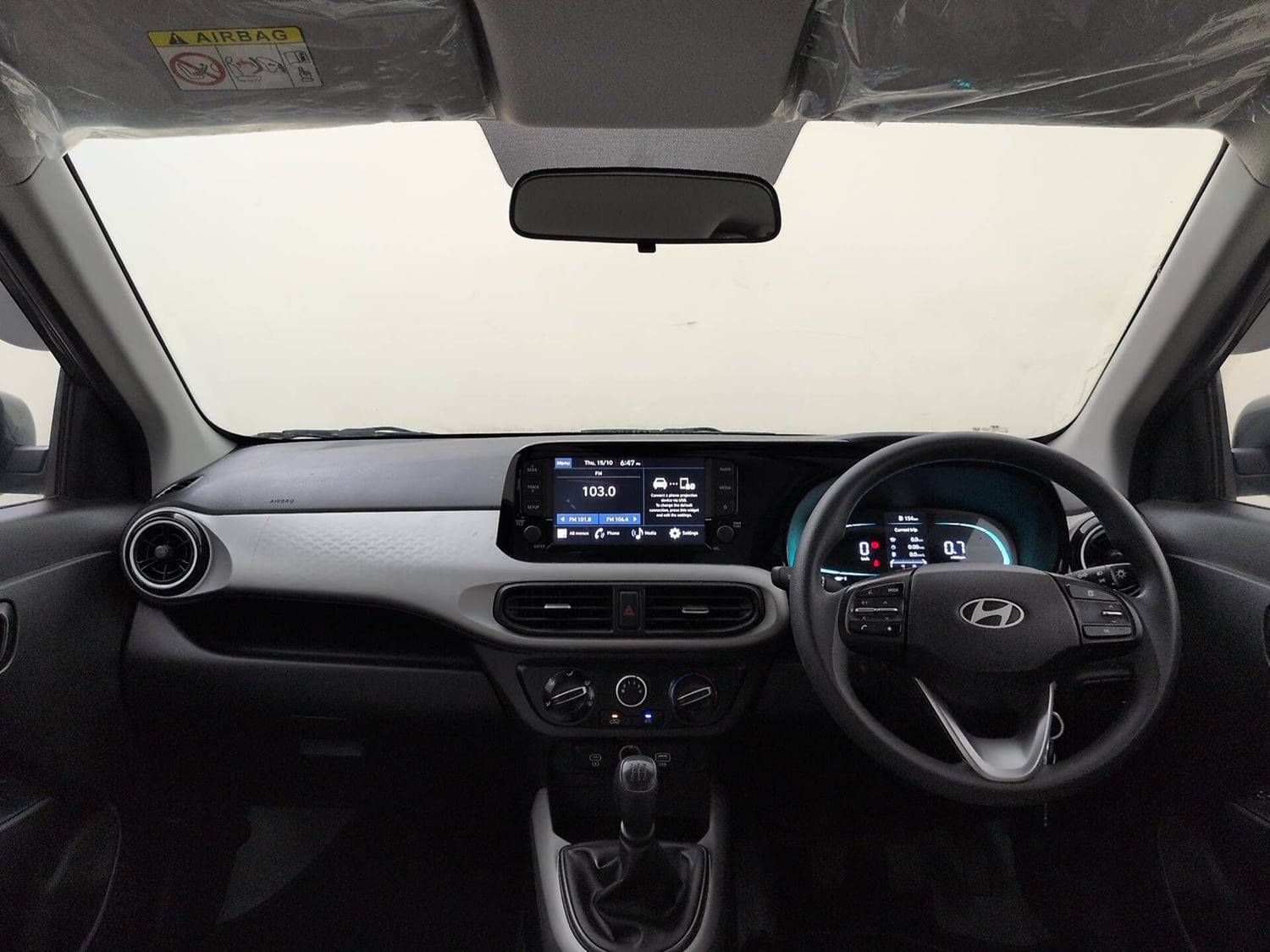Used 2025 Hyundai Exter S 1.2 MT Petrol Manual interior DASHBOARD VIEW