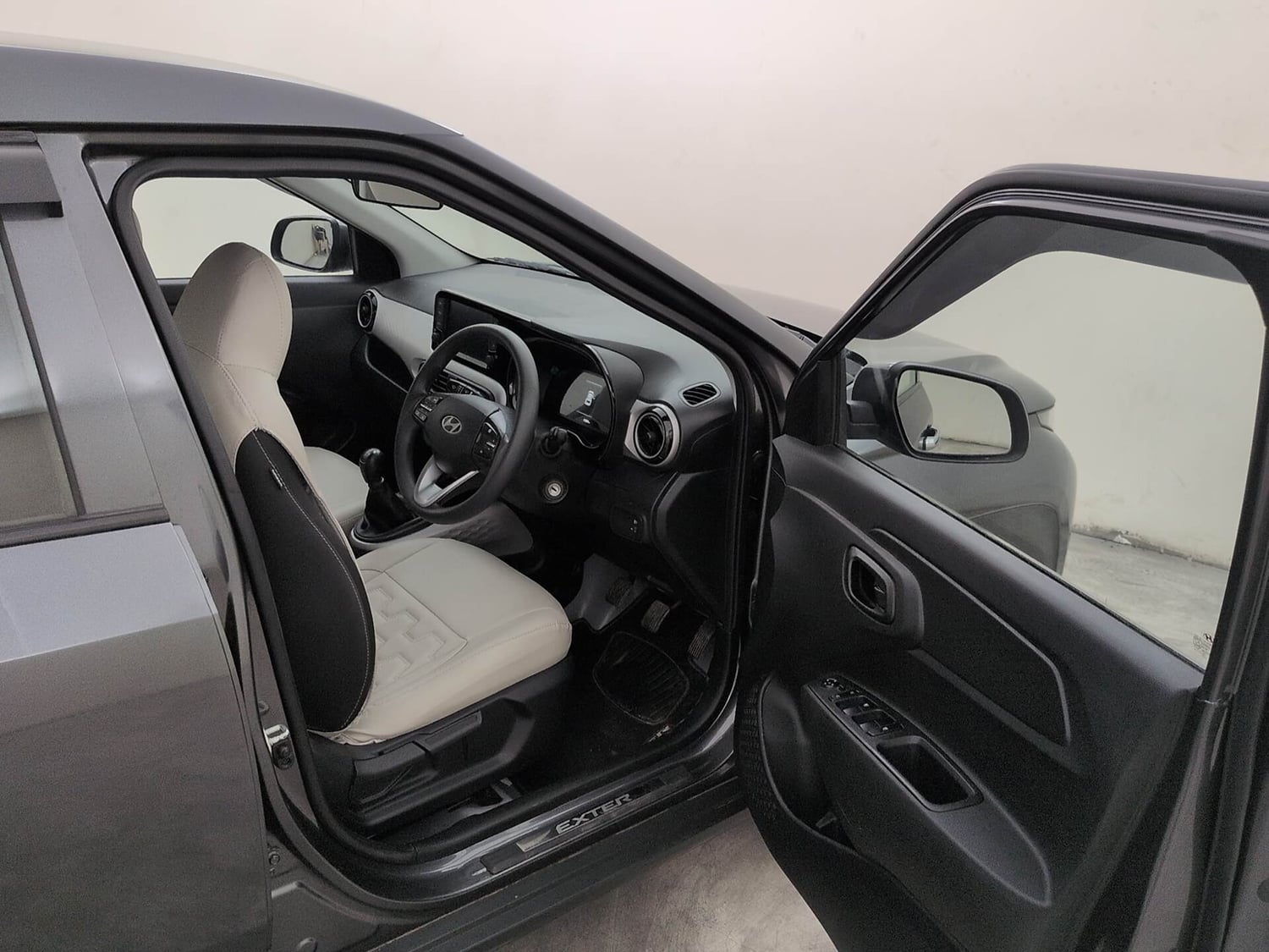 Used 2025 Hyundai Exter S 1.2 MT Petrol Manual interior RIGHT SIDE FRONT DOOR CABIN VIEW