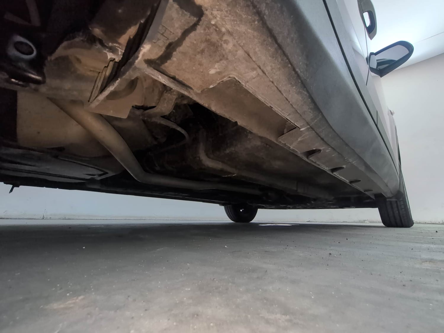 Used 2025 Hyundai Exter S 1.2 MT Petrol Manual extra REAR RIGHT UNDERBODY VIEW