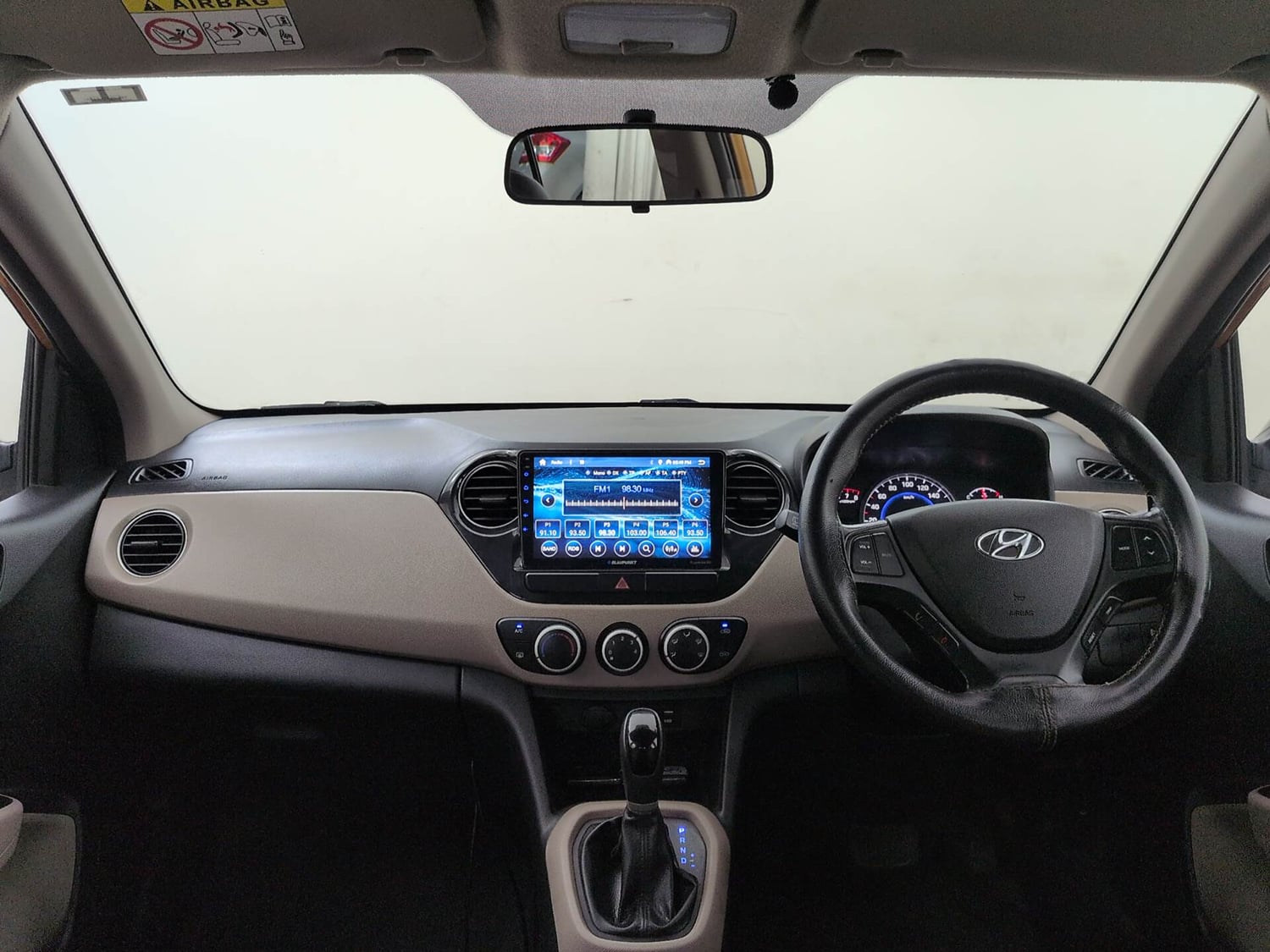 Used 2016 Hyundai Grand i10 Asta AT 1.2 Kappa VTVT (O) Petrol Automatic interior DASHBOARD VIEW