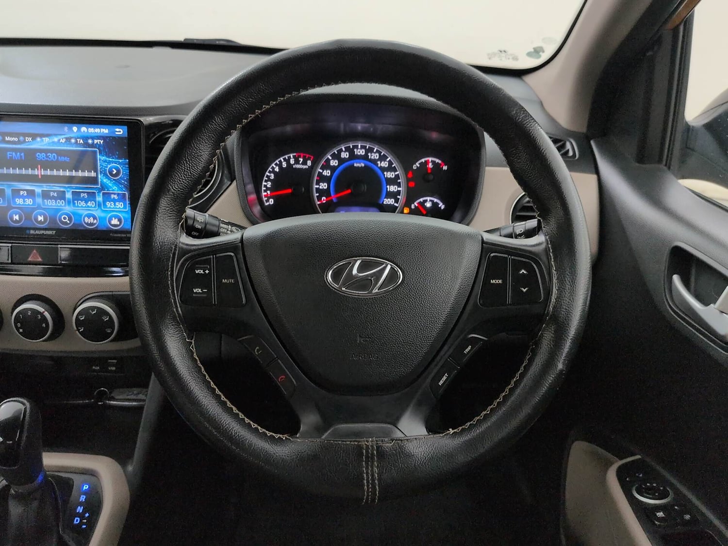 Used 2016 Hyundai Grand i10 Asta AT 1.2 Kappa VTVT (O) Petrol Automatic interior STEERING VIEW