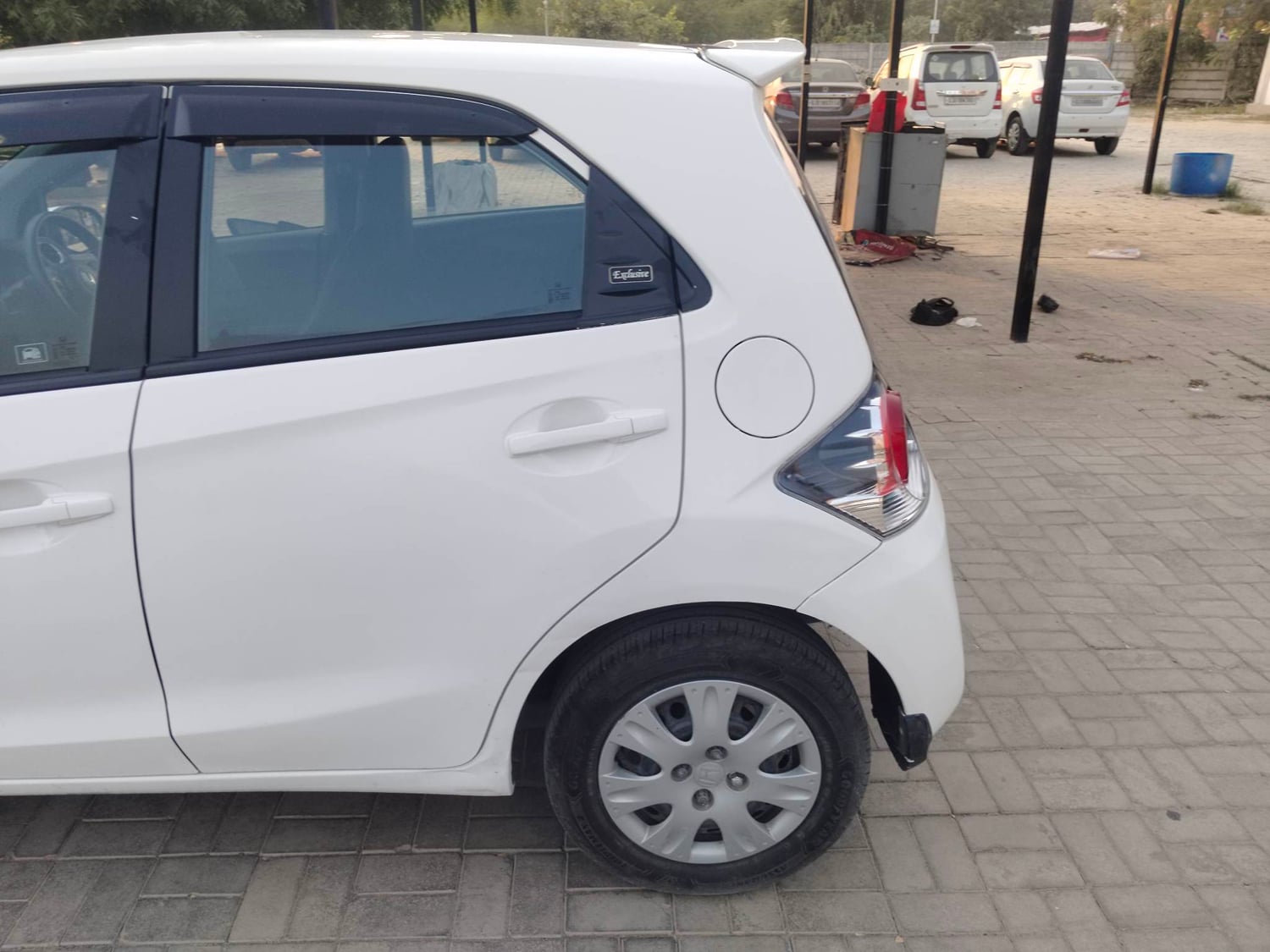 Used 2014 Honda Brio S MT Petrol Manual dents MINOR DENT