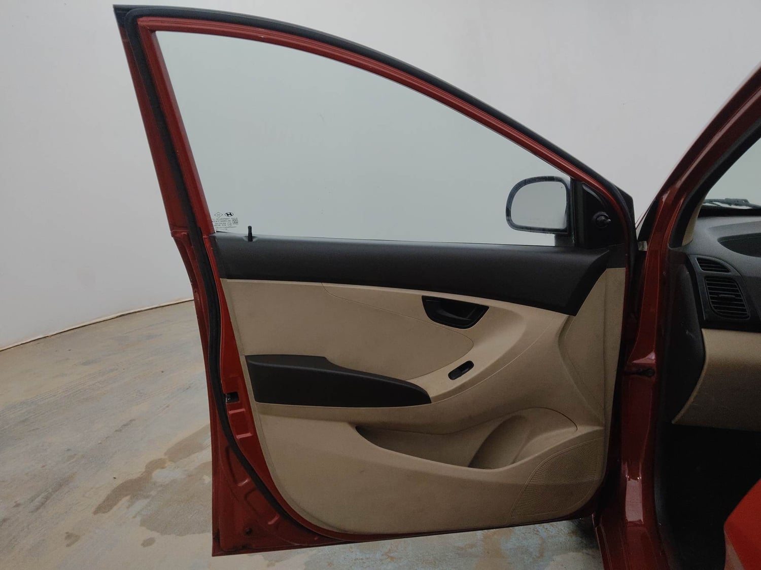 Used 2015 Hyundai Eon Magna Petrol Manual interior LEFT FRONT DOOR OPEN VIEW