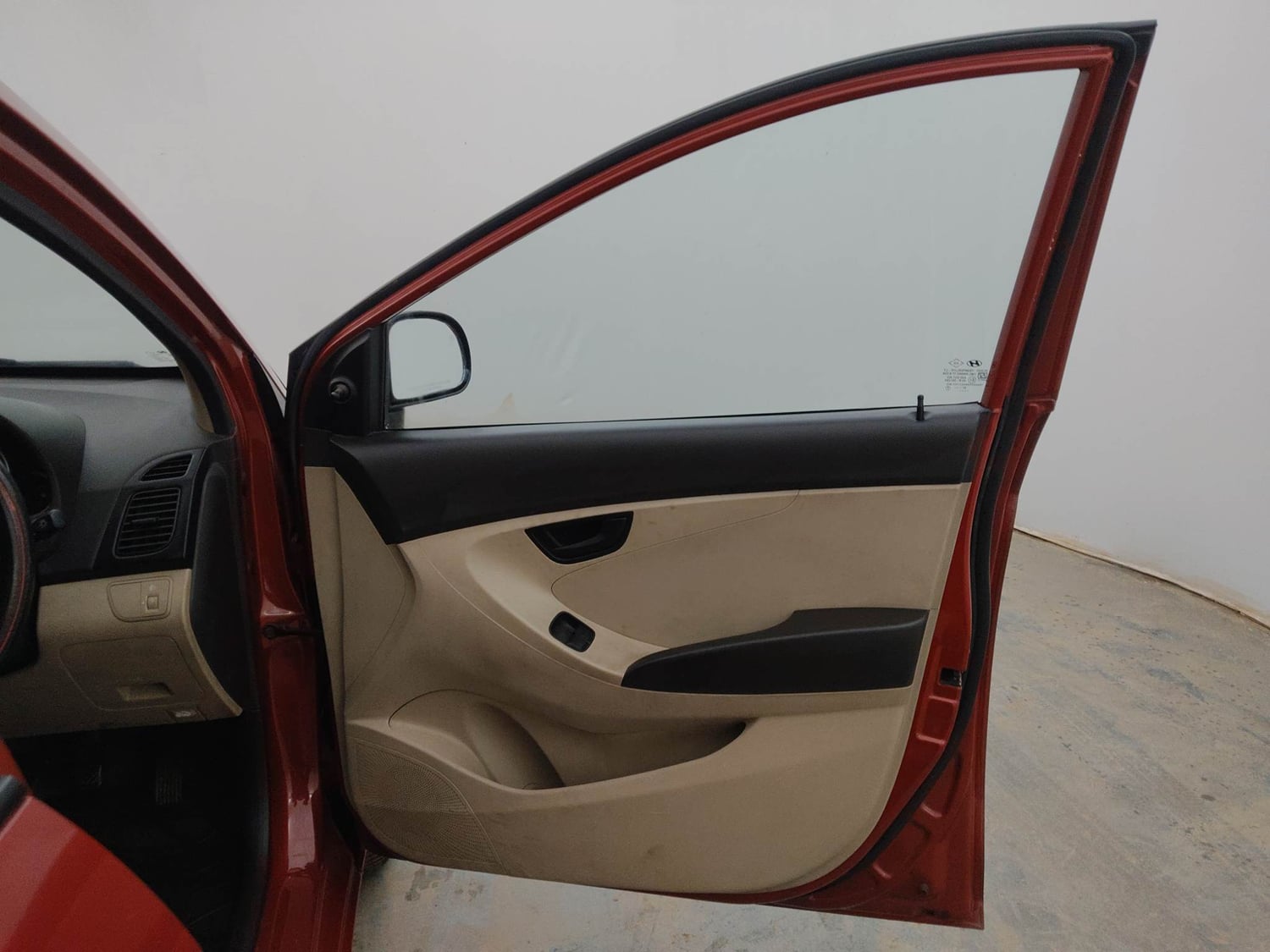 Used 2015 Hyundai Eon Magna Petrol Manual interior RIGHT FRONT DOOR OPEN VIEW