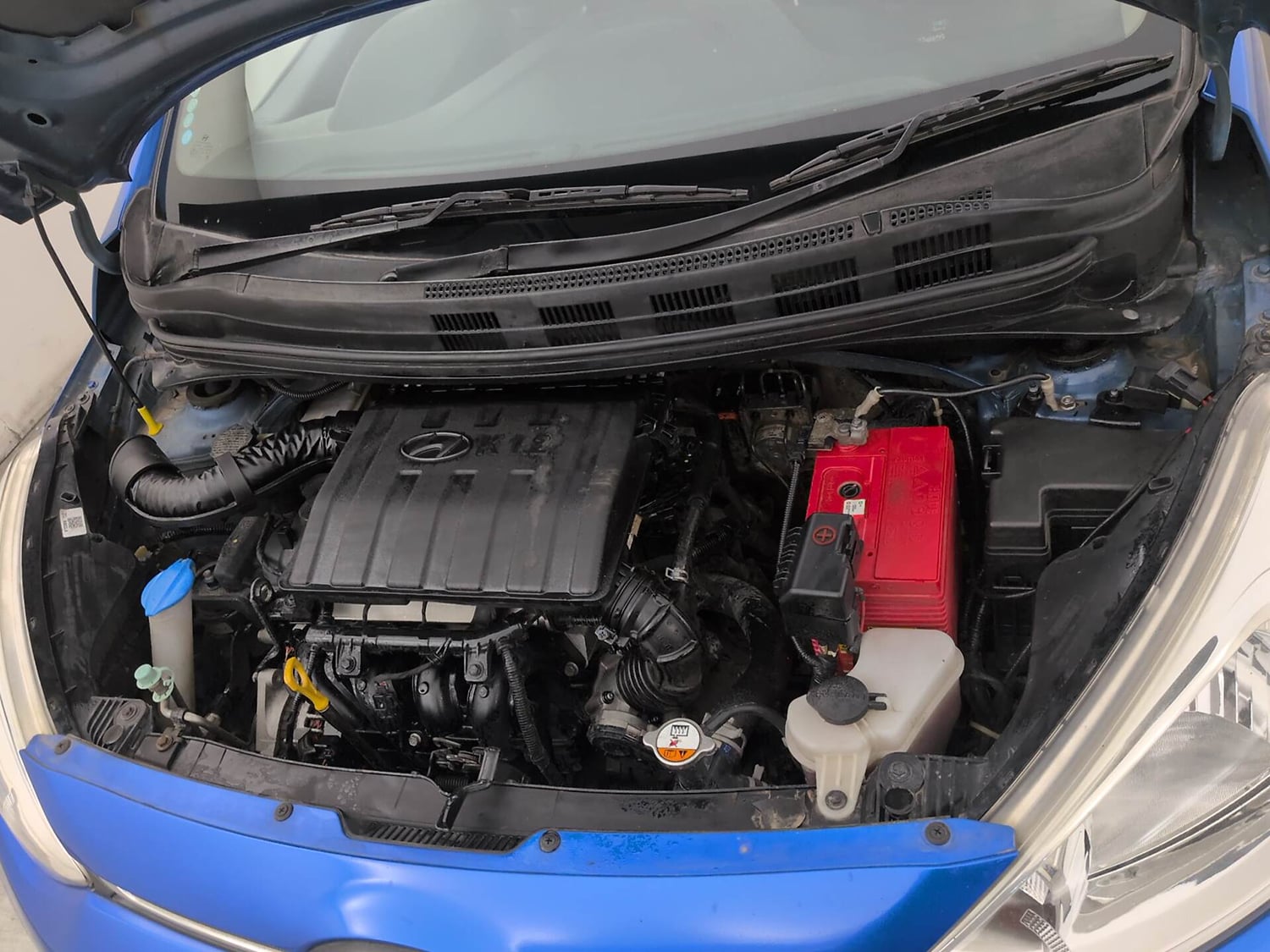 Used 2019 Hyundai Grand i10 Magna 1.2 Kappa VTVT Petrol Manual engine ENGINE LEFT SIDE VIEW