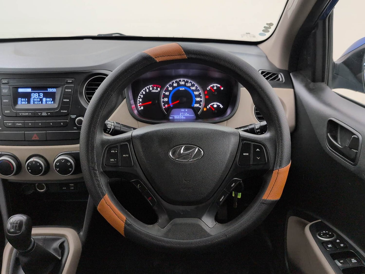 Used 2019 Hyundai Grand i10 Magna 1.2 Kappa VTVT Petrol Manual interior STEERING VIEW