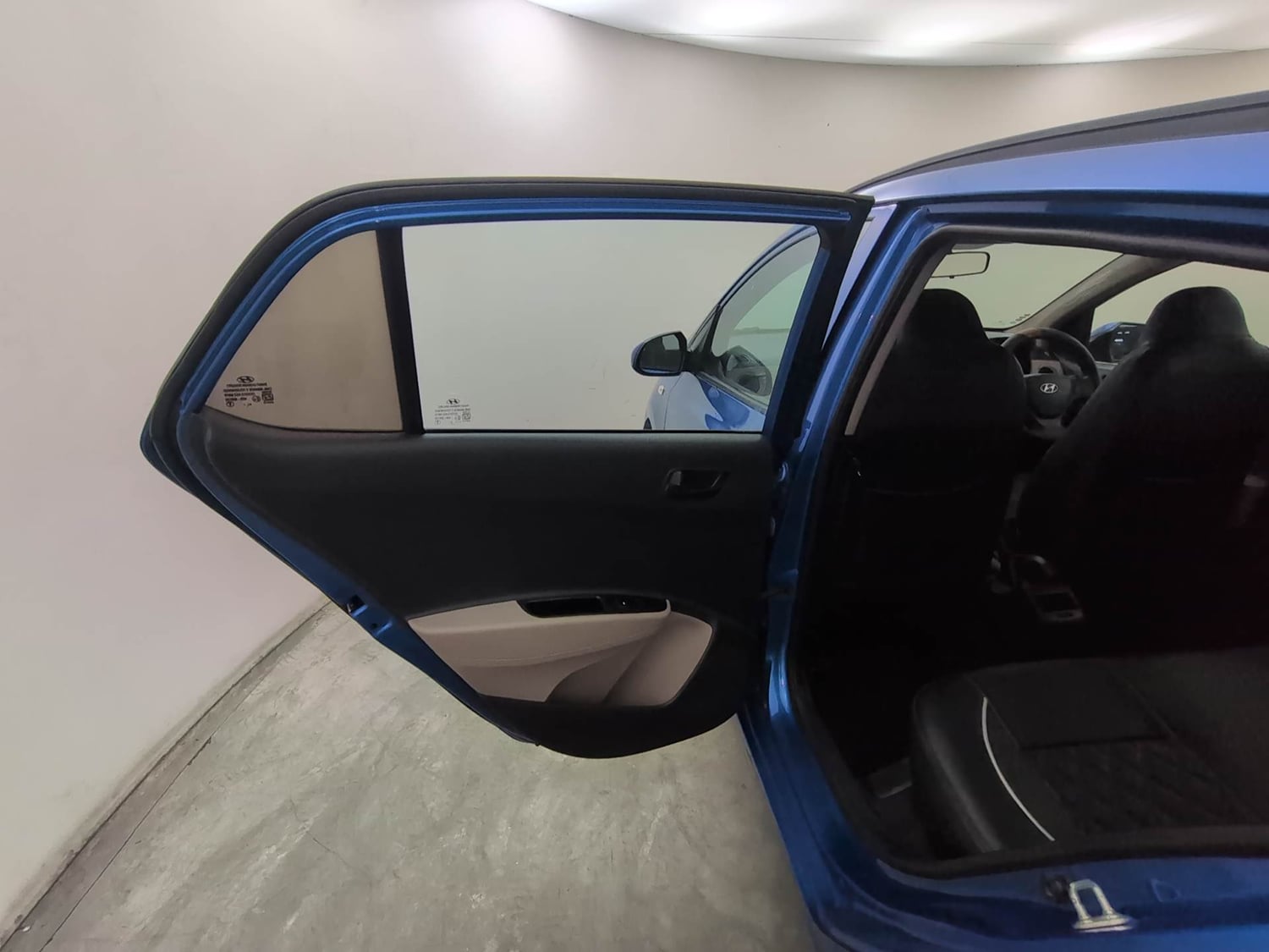 Used 2019 Hyundai Grand i10 Magna 1.2 Kappa VTVT Petrol Manual interior LEFT REAR DOOR OPEN VIEW