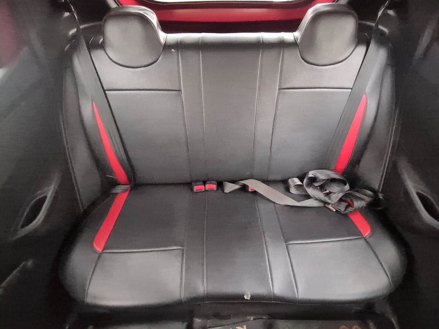 Used 2018 Renault Kwid RXT Petrol Manual interior REAR SEAT CONDITION VIEW