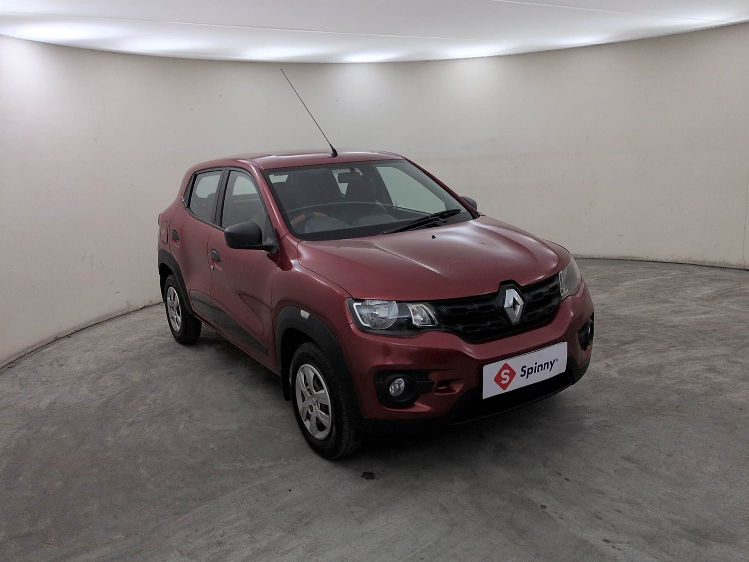 Used 2018 Renault Kwid RXT Petrol Manual exterior RIGHT FRONT CORNER VIEW
