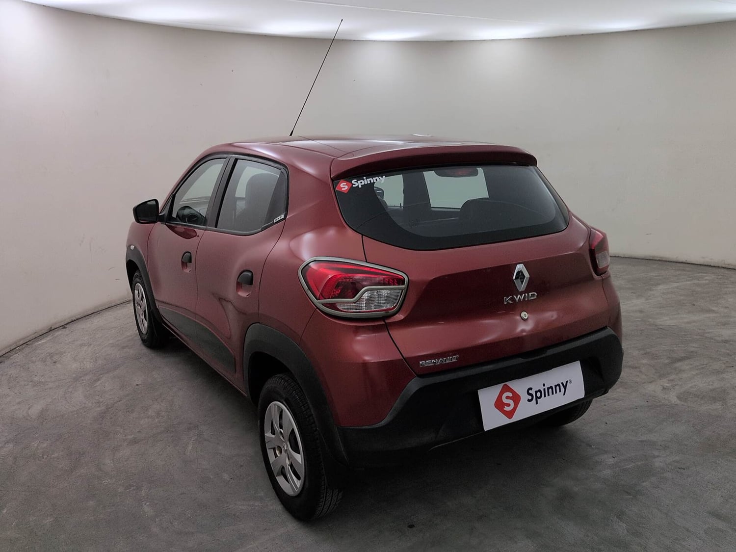 Used 2018 Renault Kwid RXT Petrol Manual exterior LEFT REAR CORNER VIEW