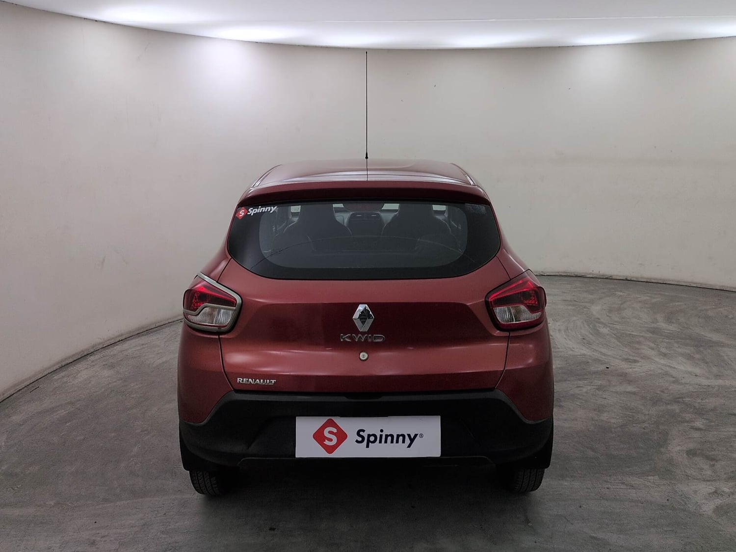 Used 2018 Renault Kwid RXT Petrol Manual exterior BACK VIEW