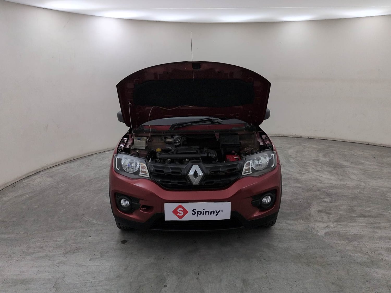 Used 2018 Renault Kwid RXT Petrol Manual engine ENGINE & BONNET OPEN FRONT VIEW