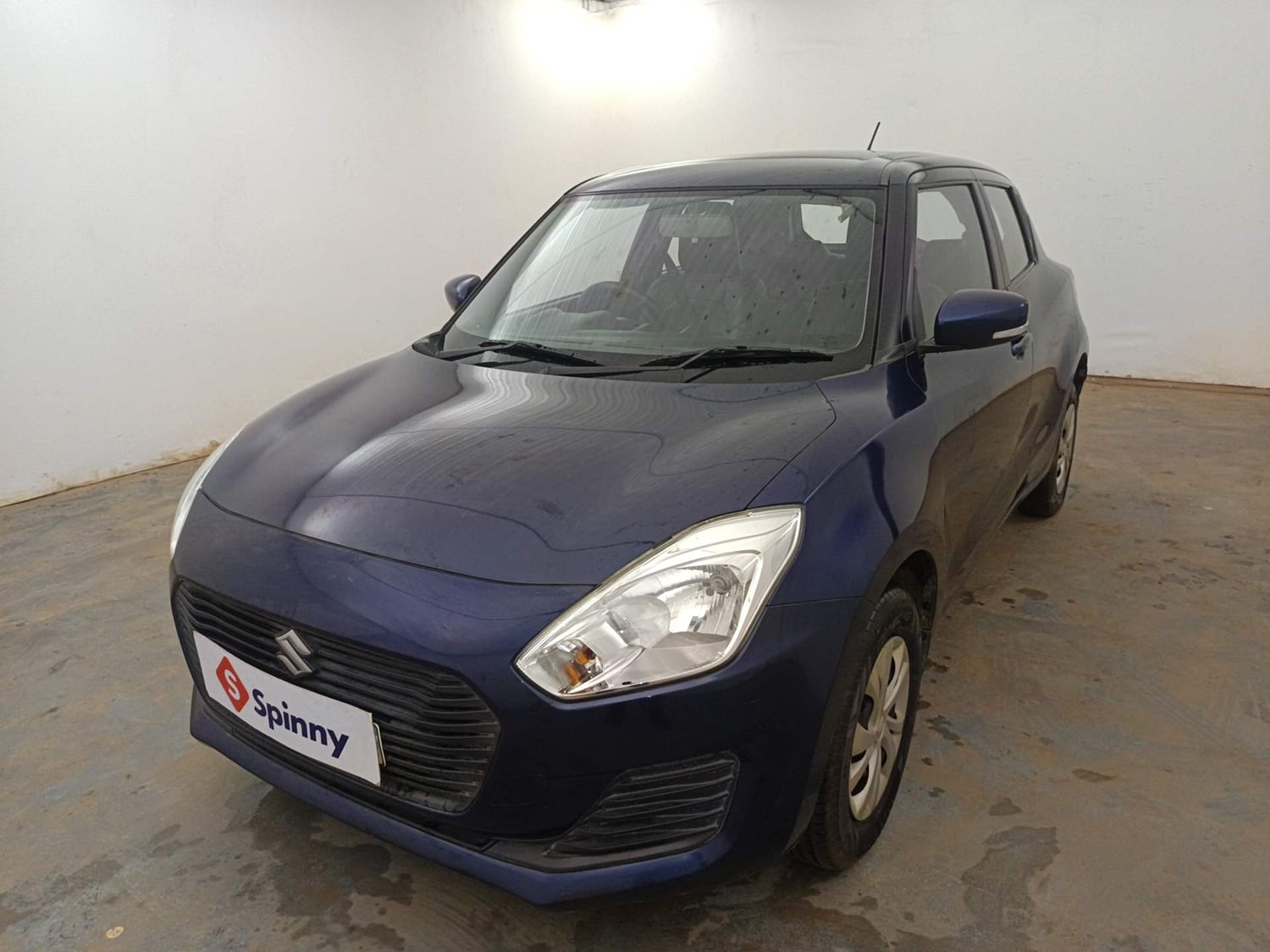 Used 2018 Maruti Suzuki Swift VXi Petrol Manual exterior LEFT FRONT CORNER VIEW