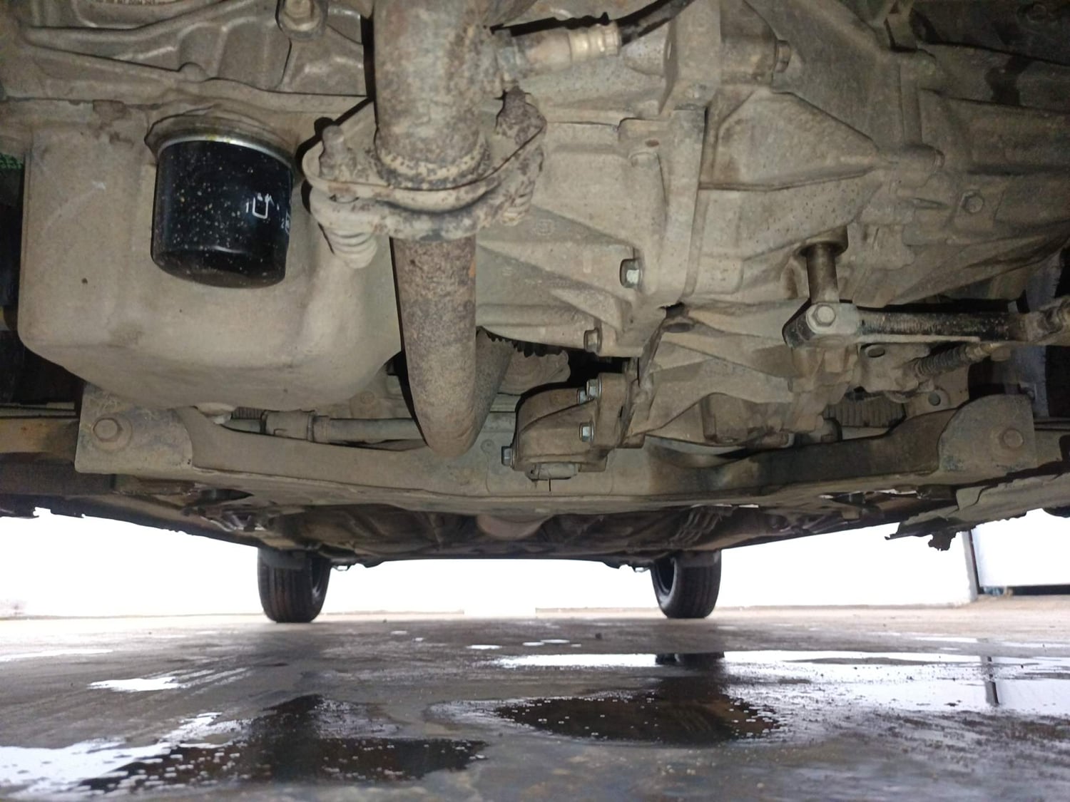 Used 2018 Maruti Suzuki Swift VXi Petrol Manual extra FRONT LEFT UNDERBODY VIEW