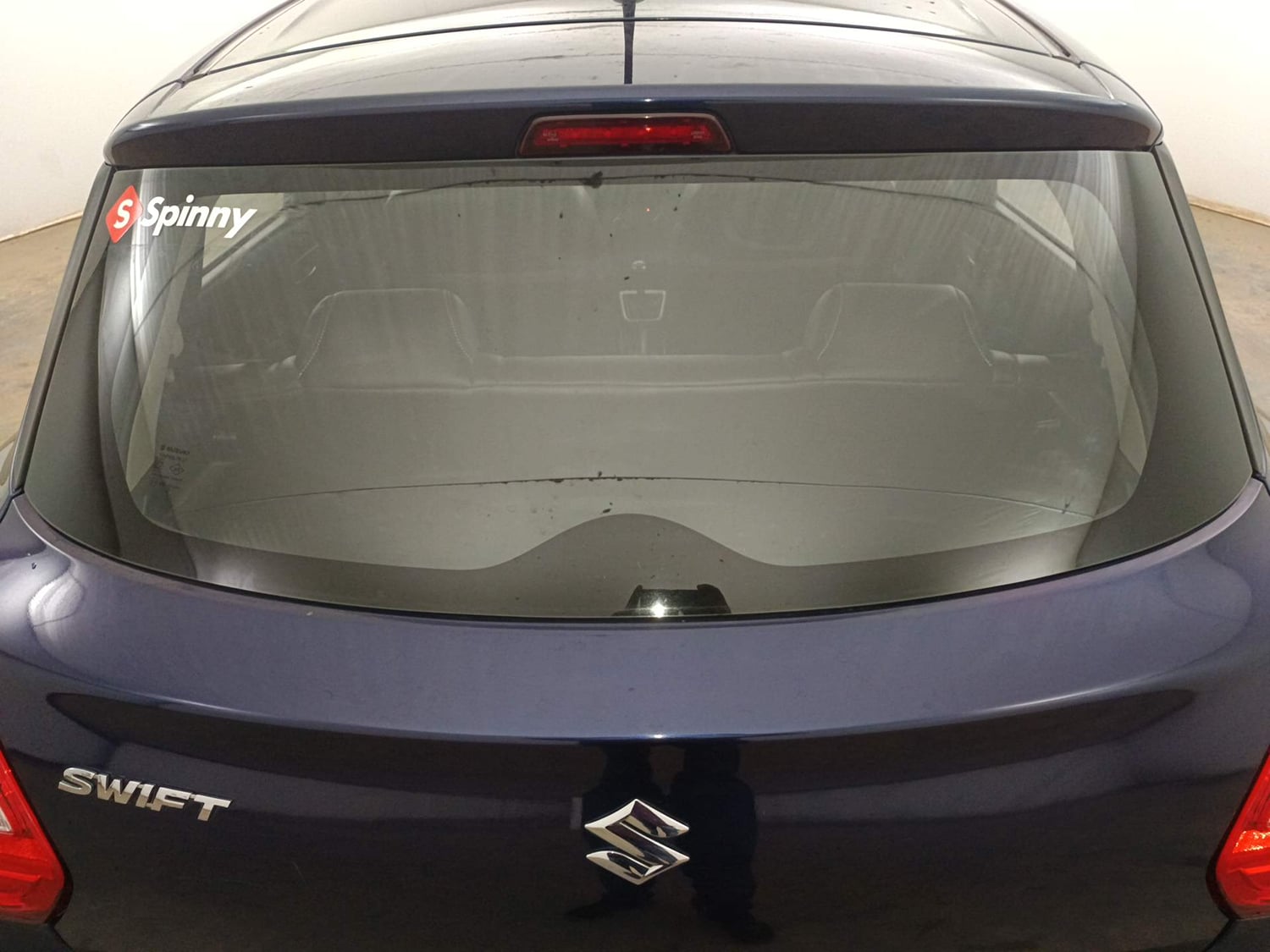 Used 2018 Maruti Suzuki Swift VXi Petrol Manual exterior BACK WINDSHIELD VIEW